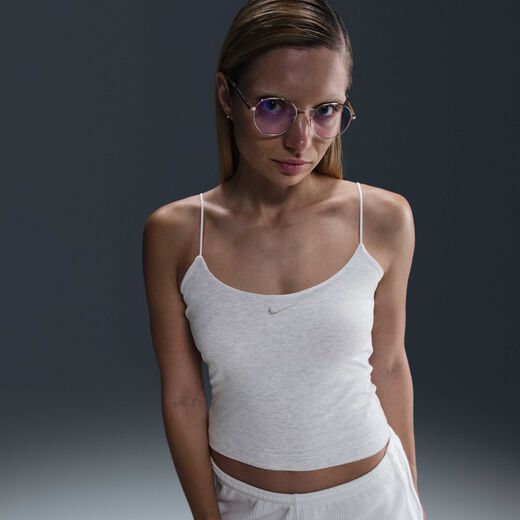 نايكي سبورتسوير تشيل نت