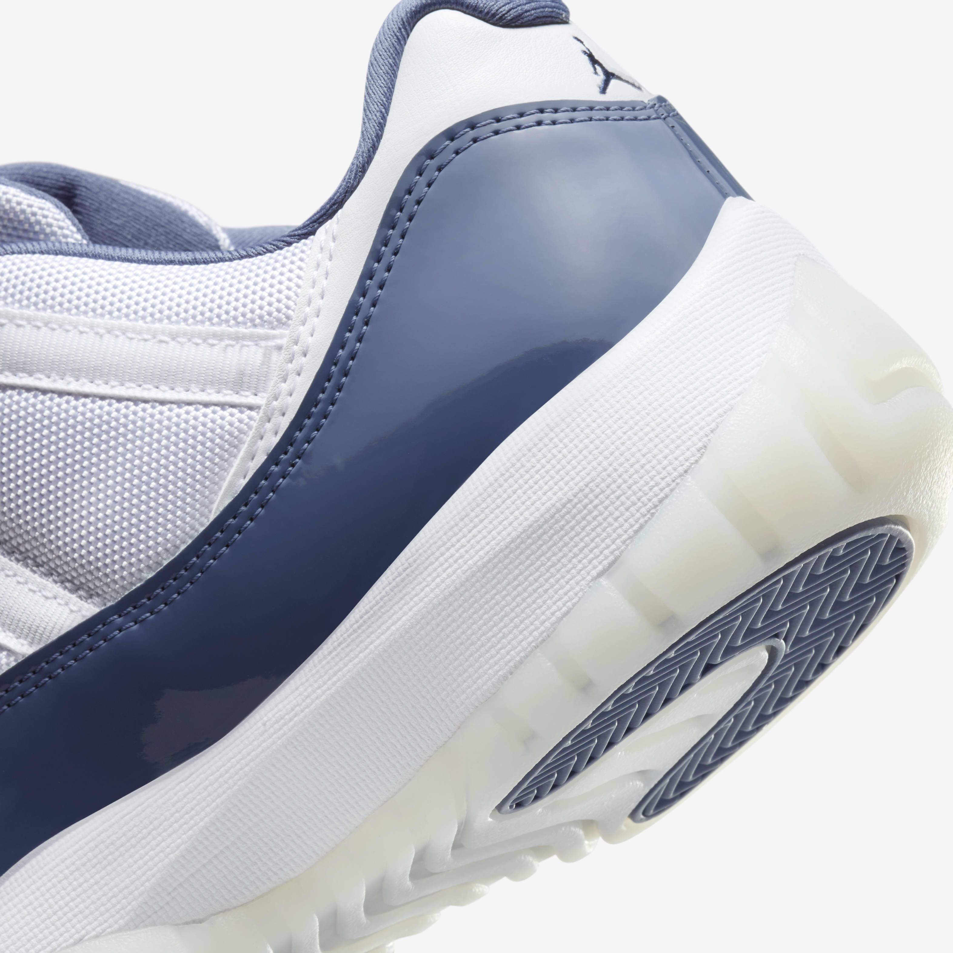 Air Jordan 11 Retro Low 'Bred' image number 7