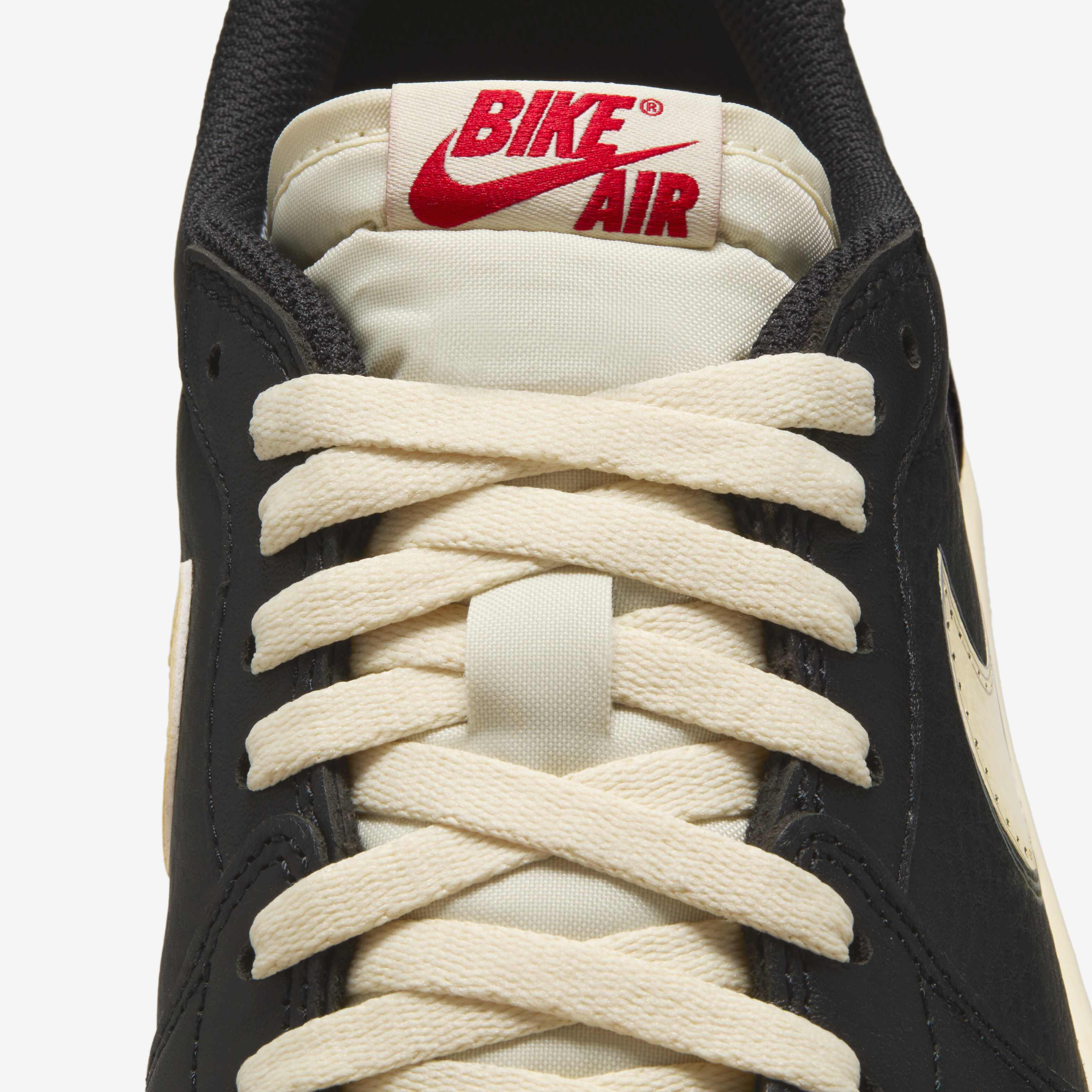 Air Jordan 1 Retro Low image number 11