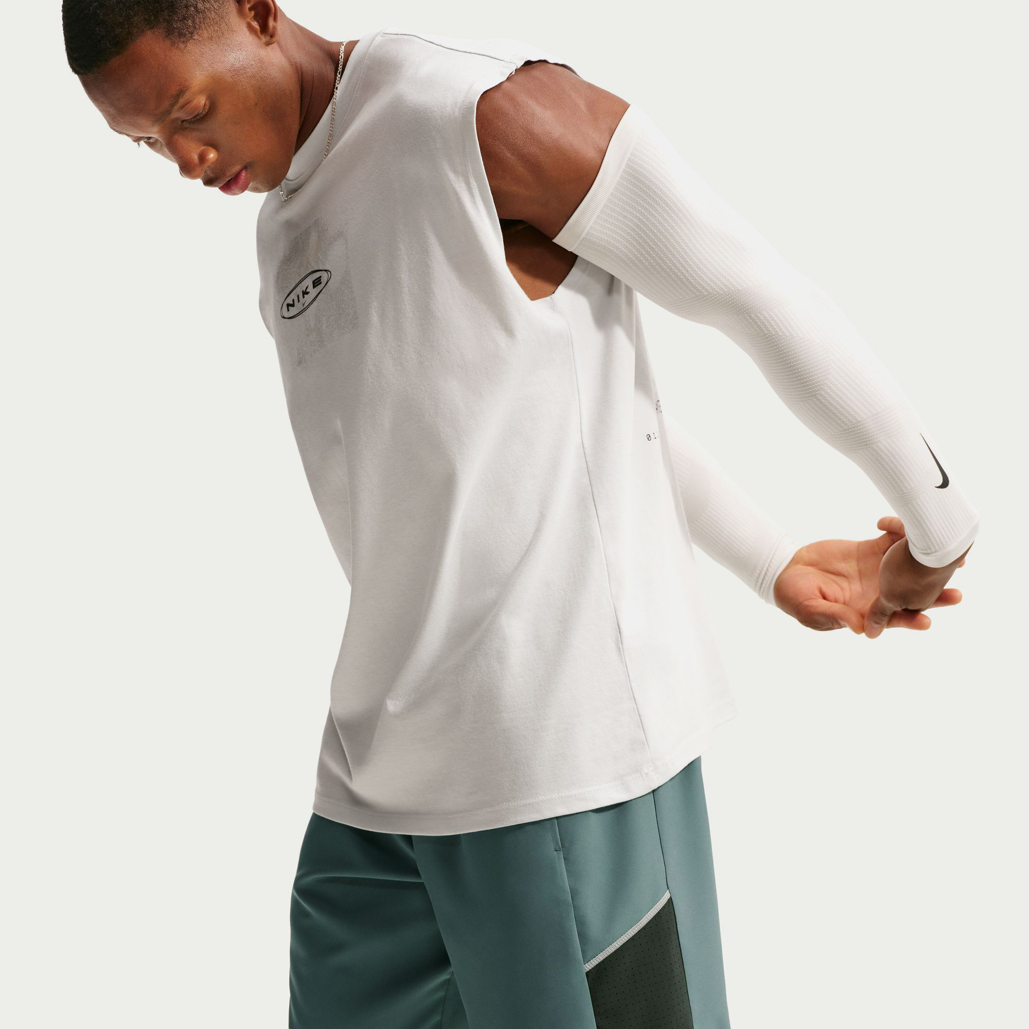 Nike Miler image number 4