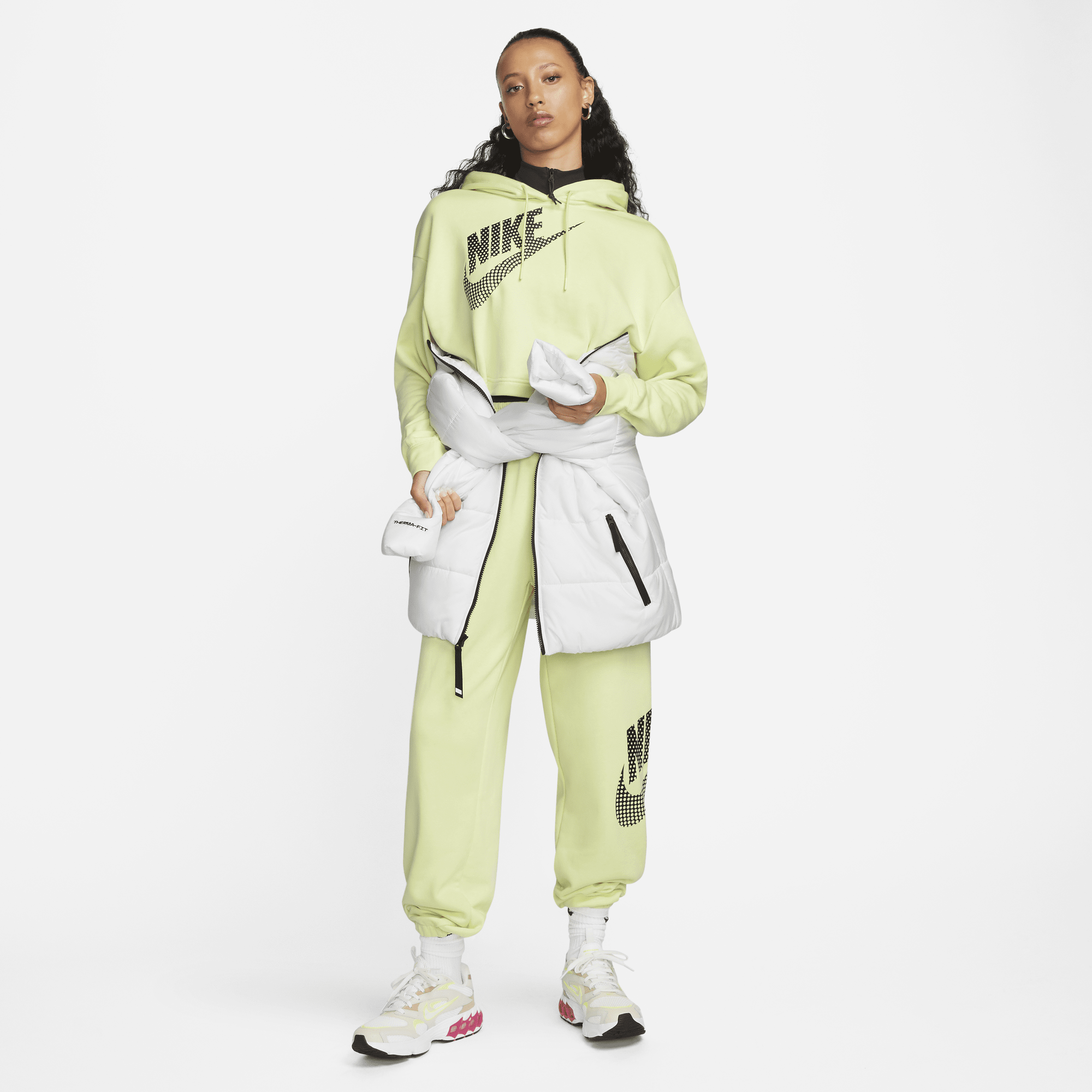 Zoom image