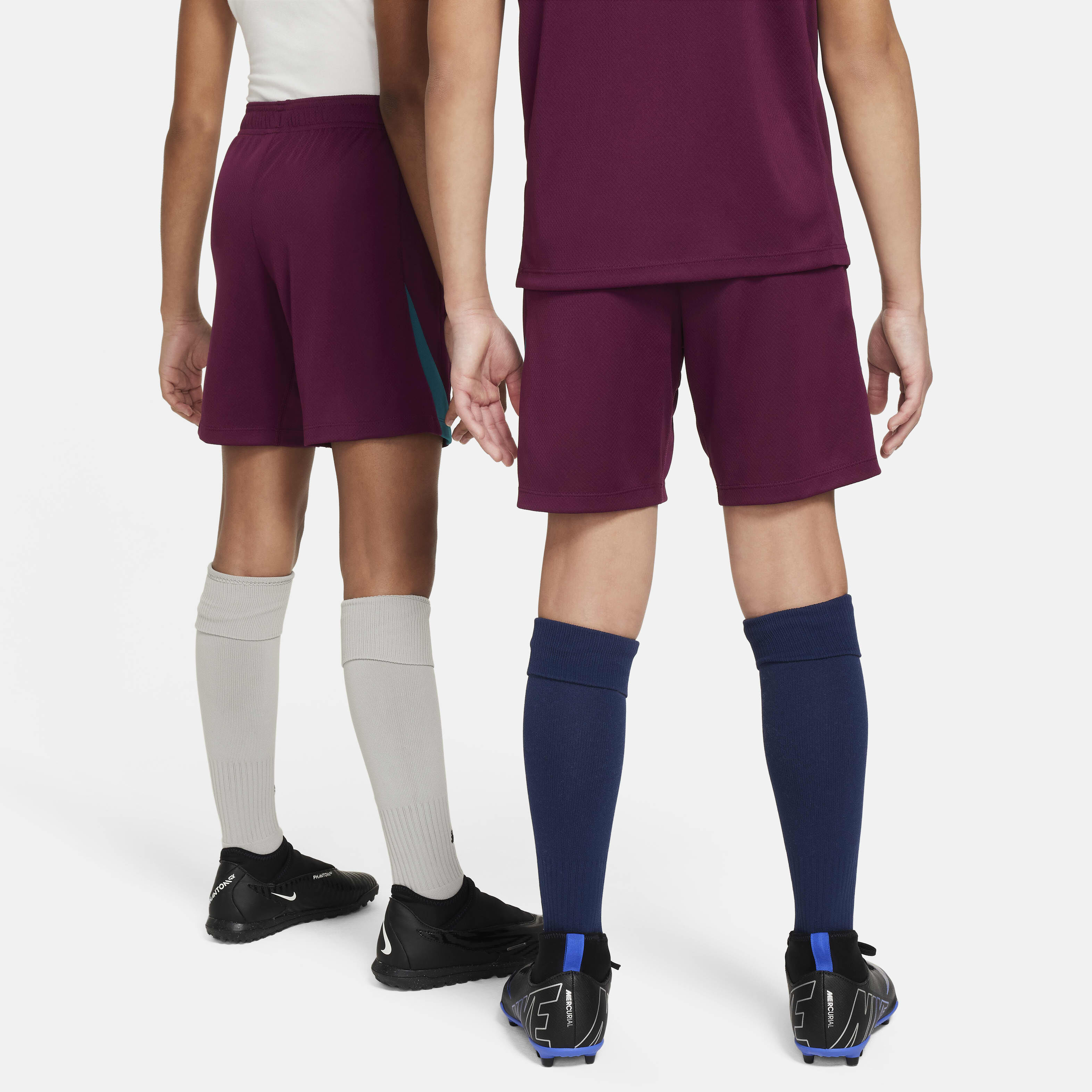 باريس سان جيرمان سترايك image number 1