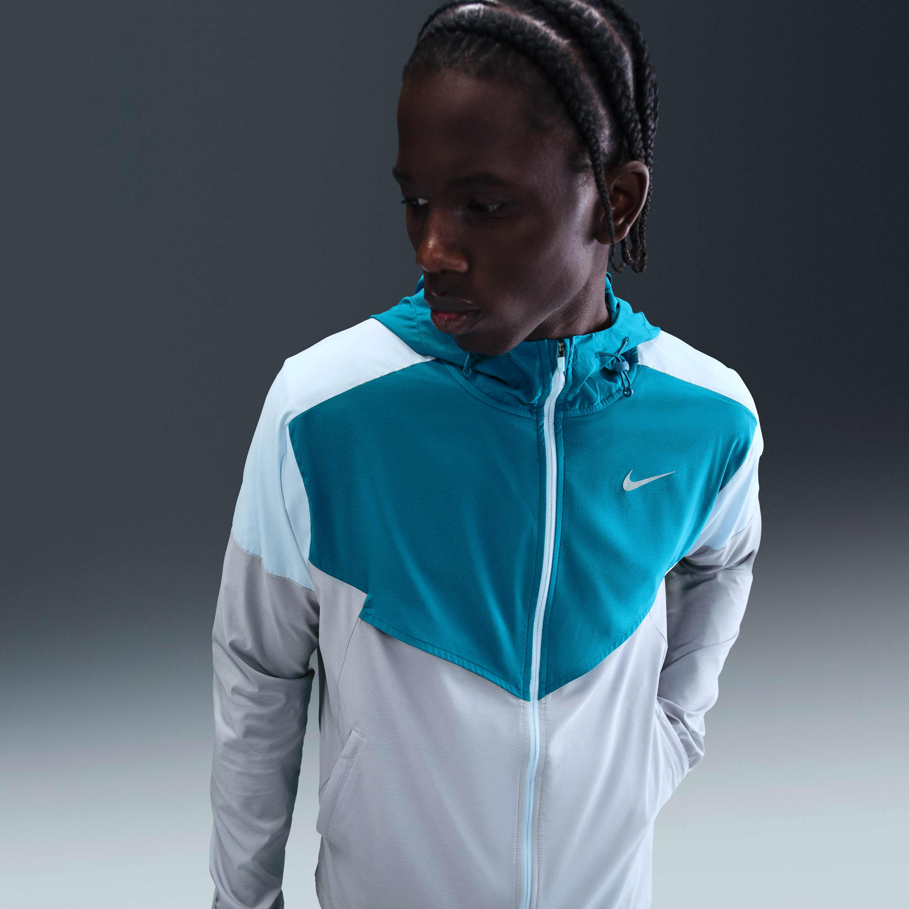 Nike Impossibly Light Windrunner image number 0