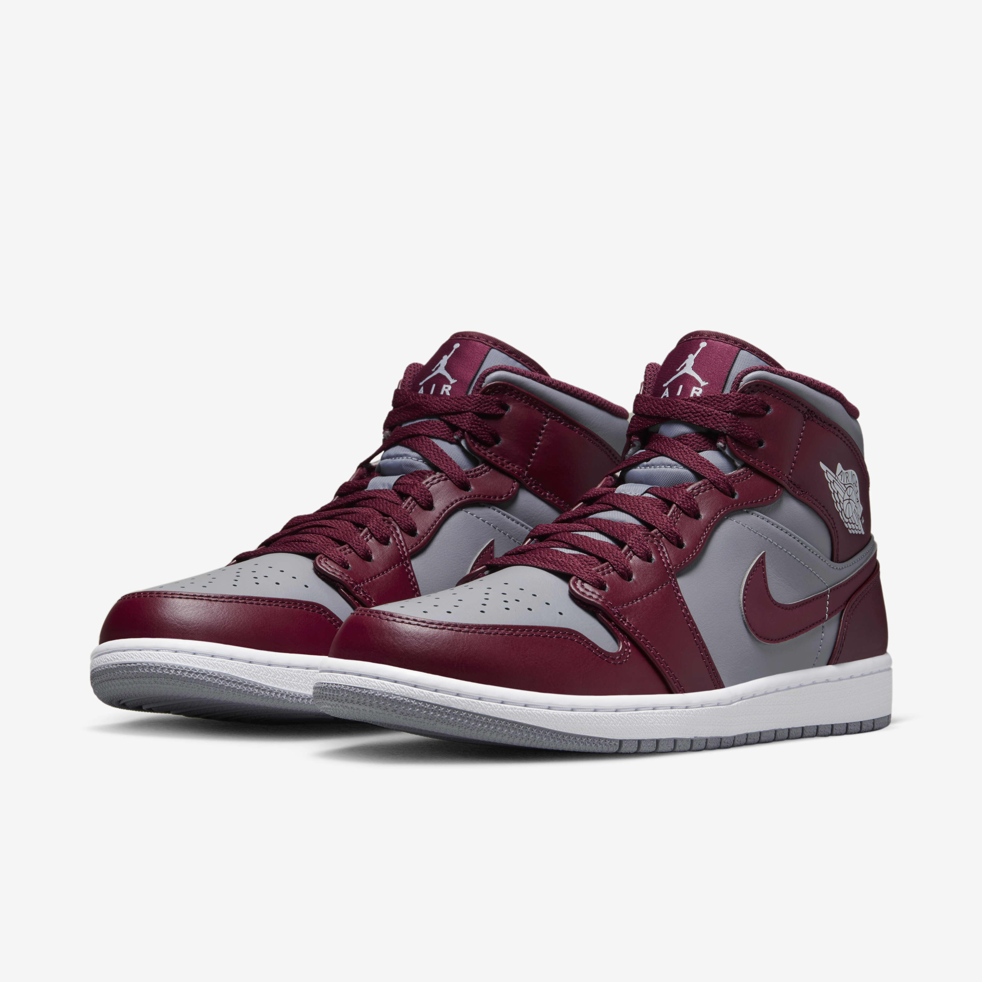 Air Jordan 1 Mid image number 4