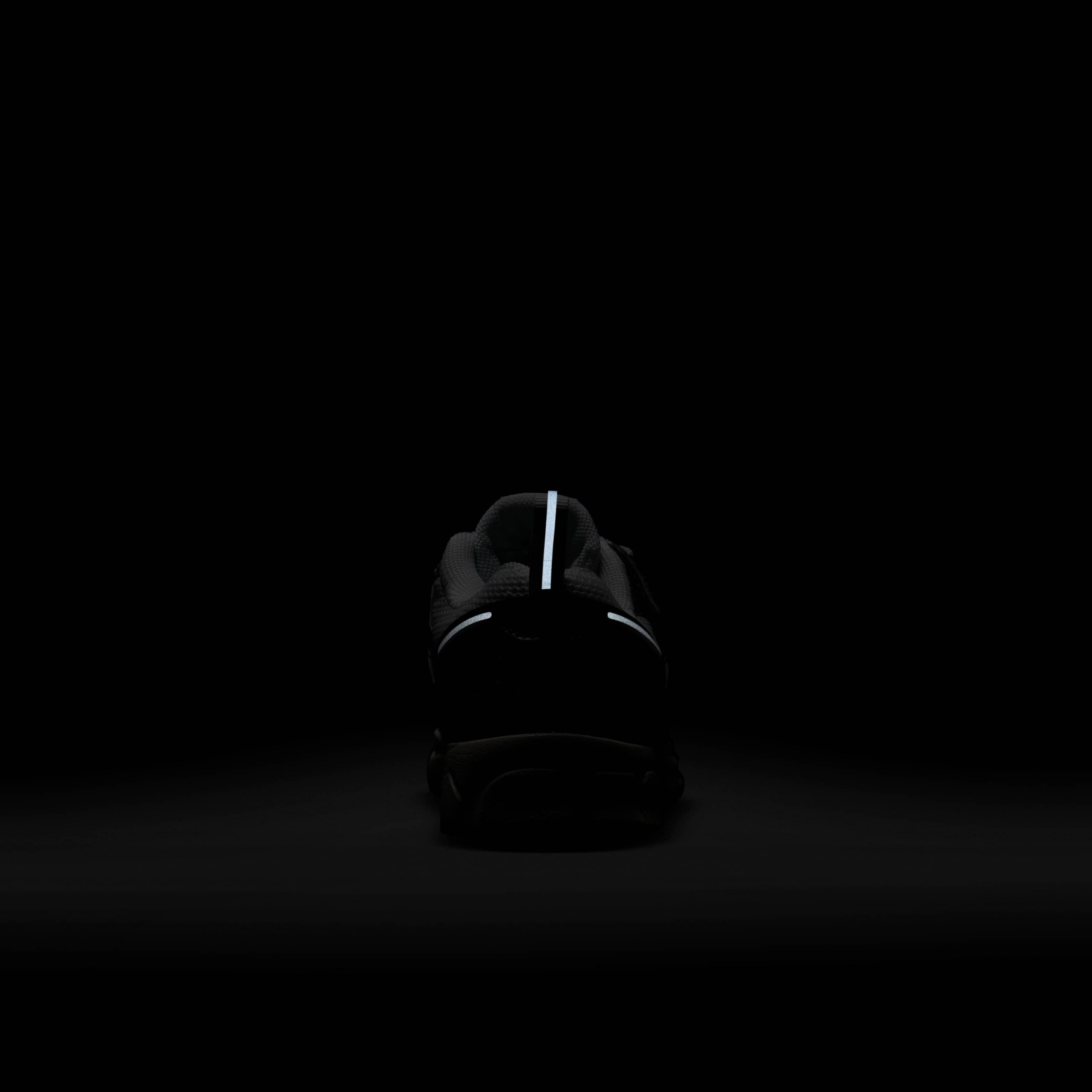 نايكي فوميرو 5 image number 9