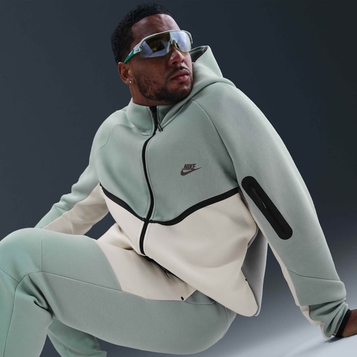 نايكي تك image number 7 نايكي تك image number 7