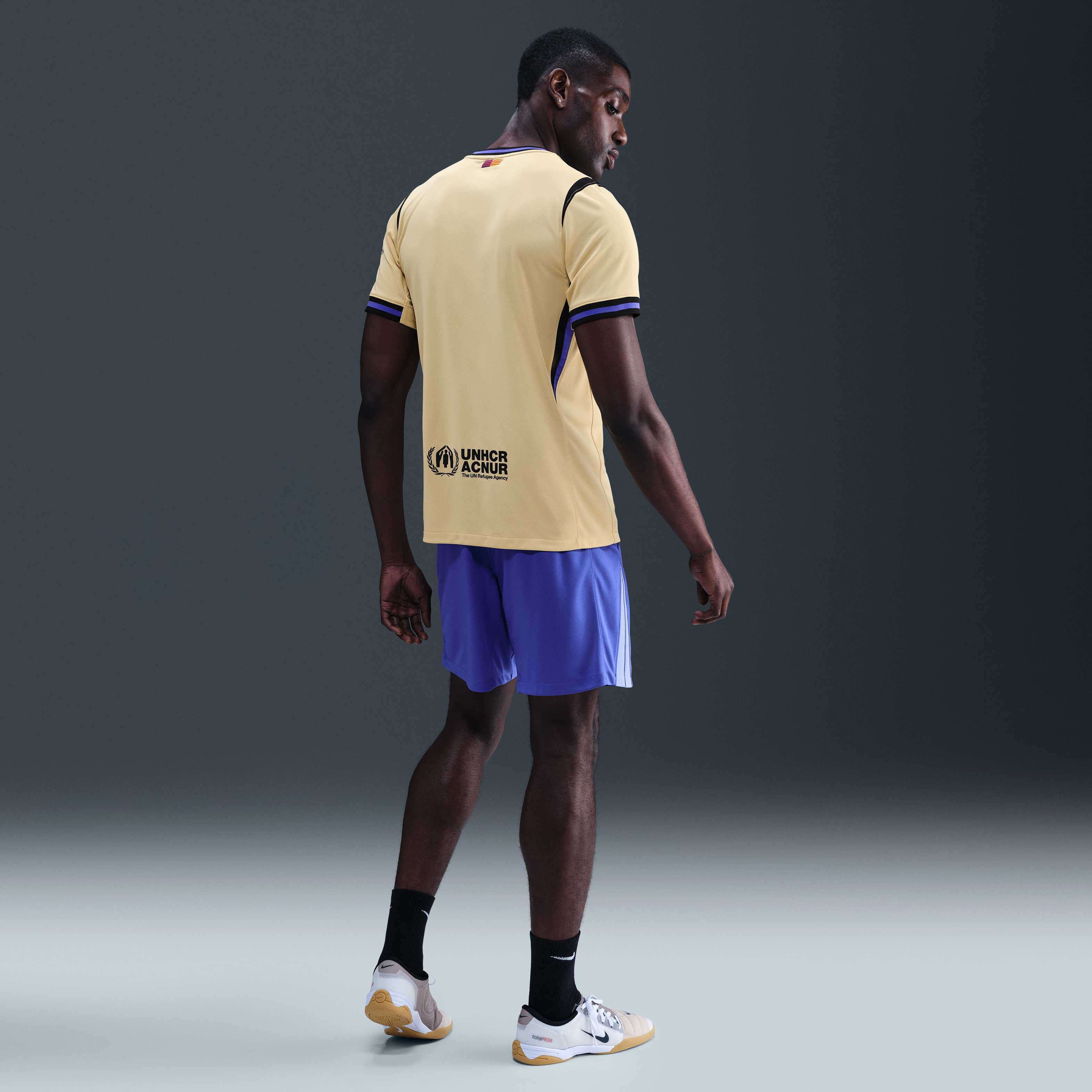 F.C. Barcelona 2025/26 Stadium Away image number 4