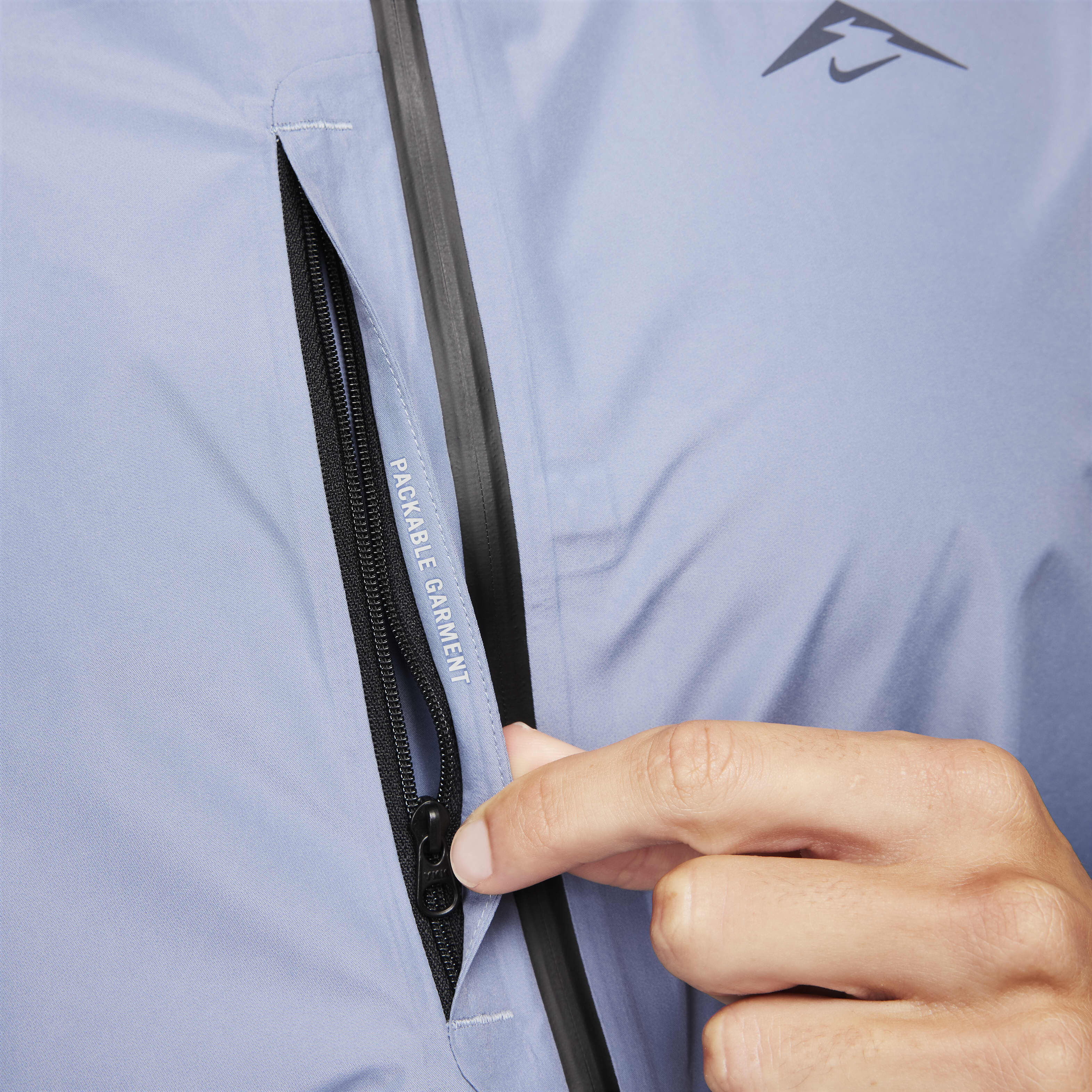 نايكي تريل 'كوزميك بيكس' جور-تيكس انفينيوم image number 3