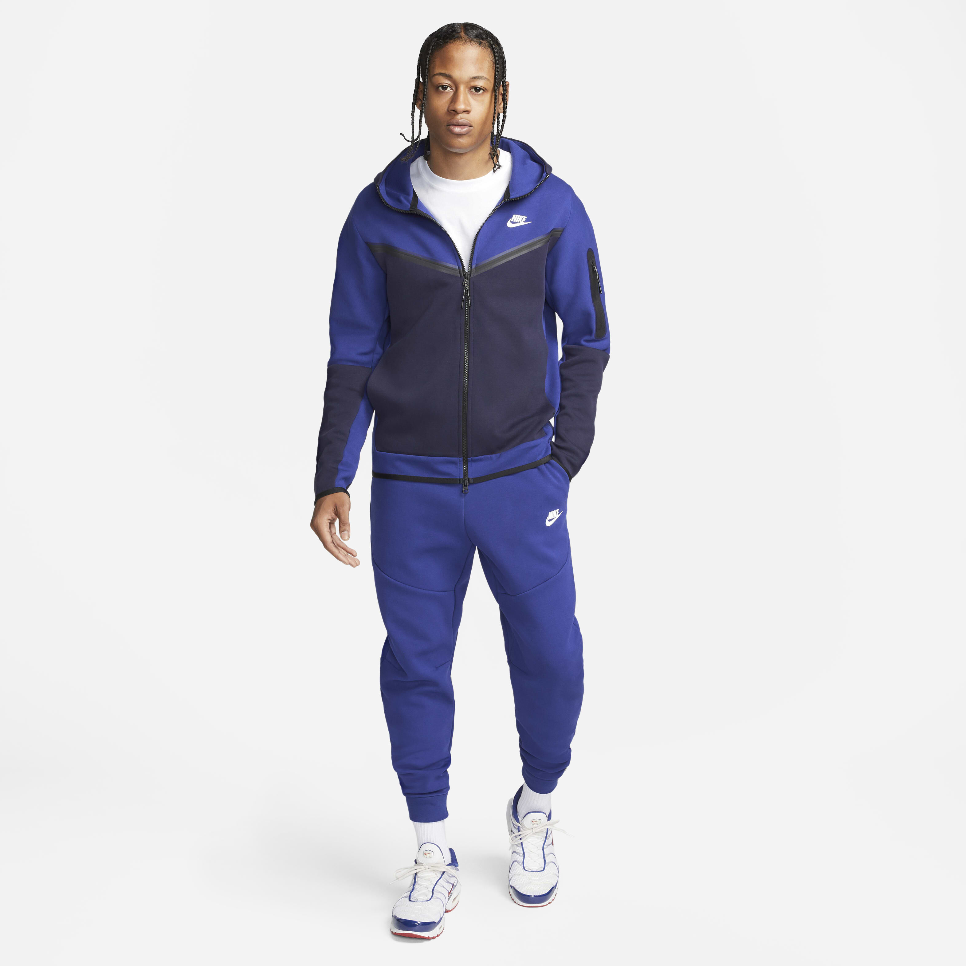 Nike Sportswear Tech Fleece image number 5