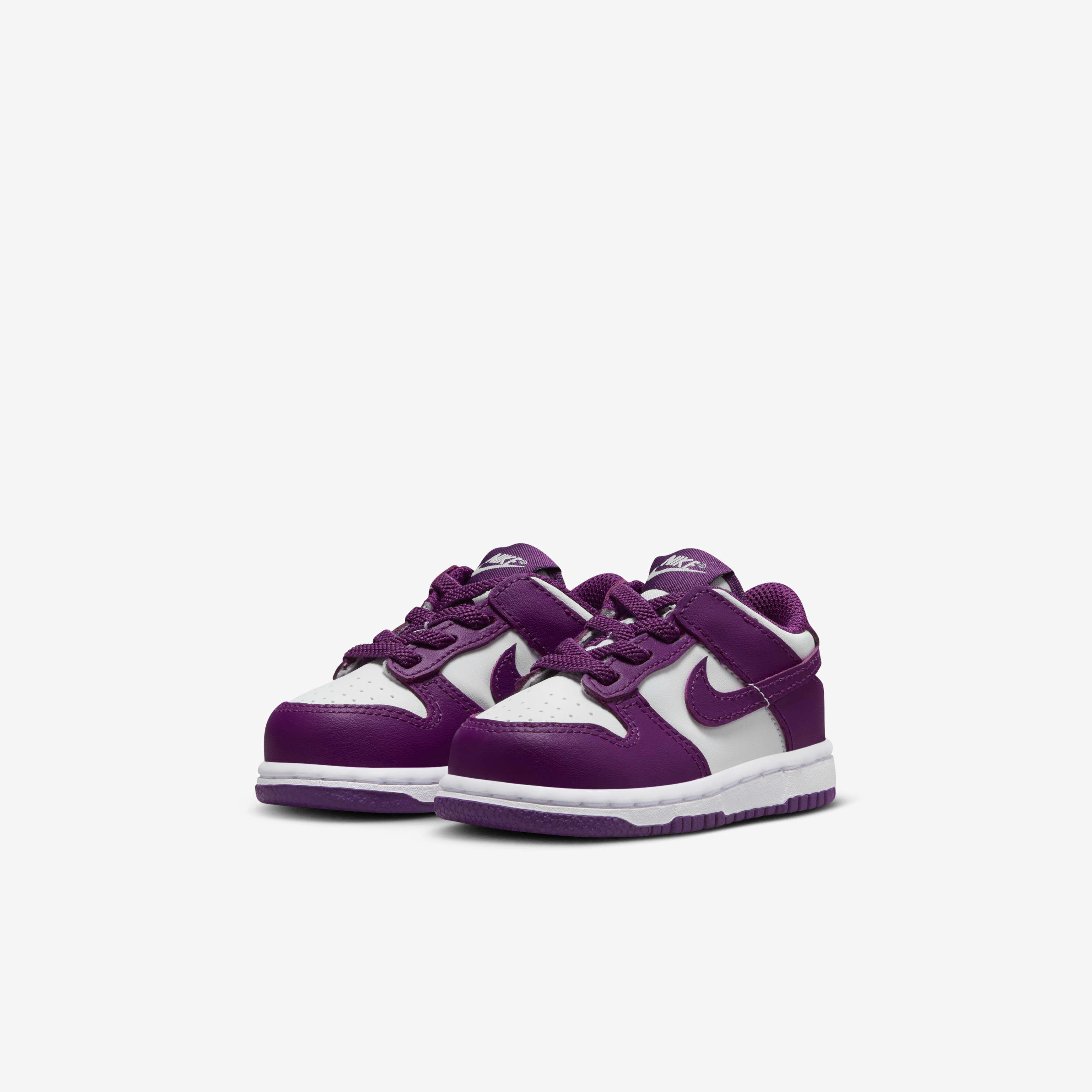 Nike Dunk Low image number 4