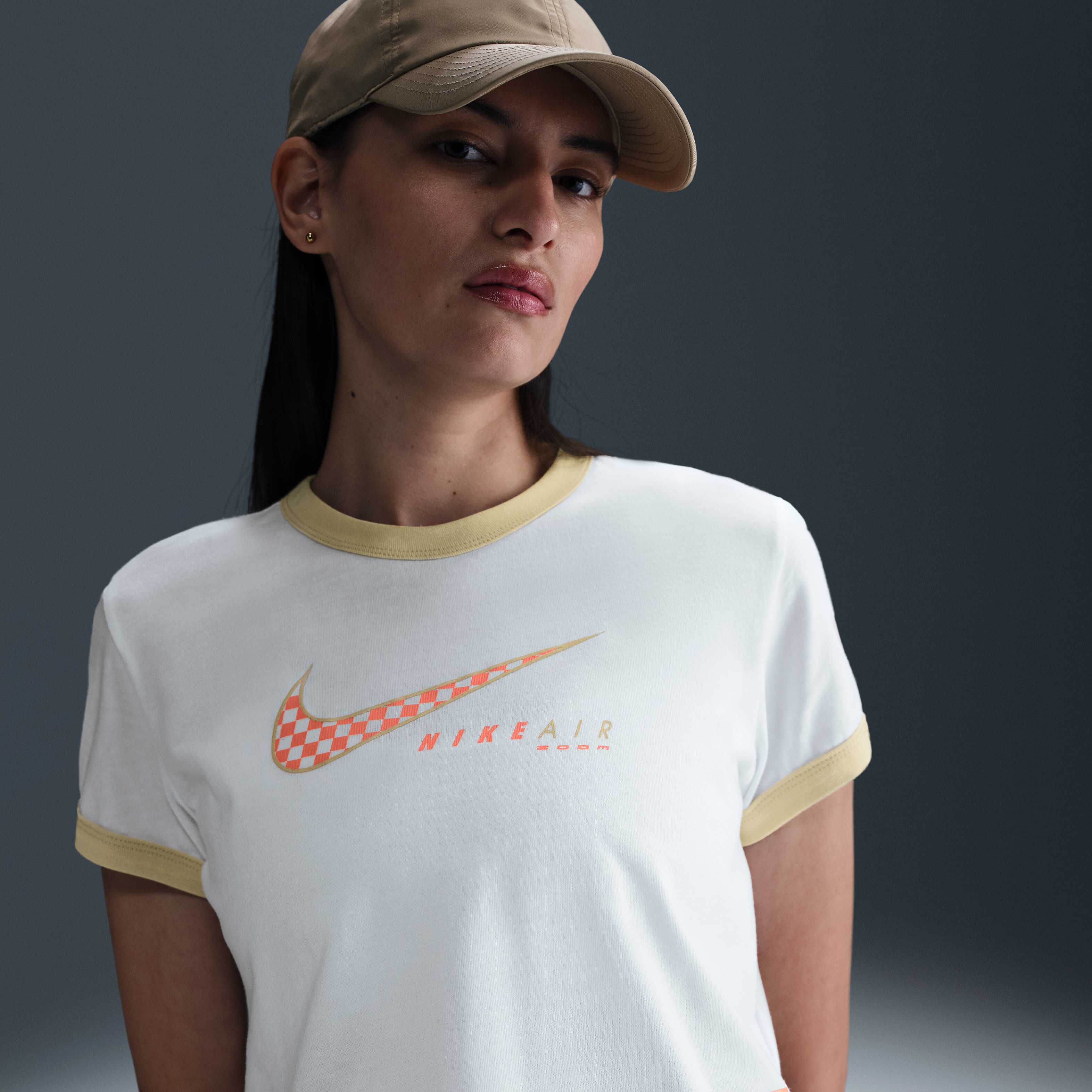 ★ Nike★ Sportswear Club Short Sleeve T-Shirt W White HQ17 Buy Nike Sportswear Club Women's Short-Sleeve T-Shirt