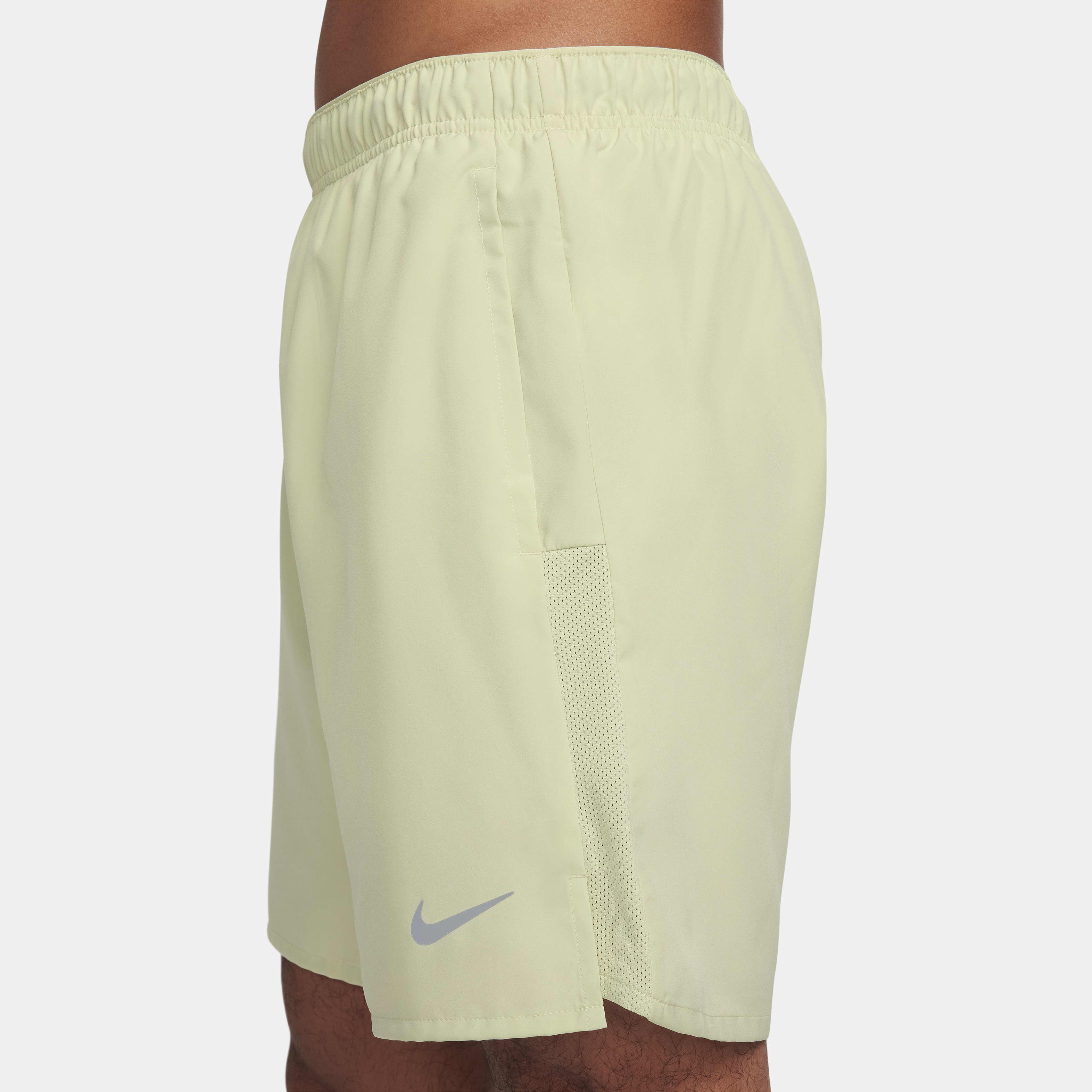 Nike challenger shorts 2 in 1 new arrivals