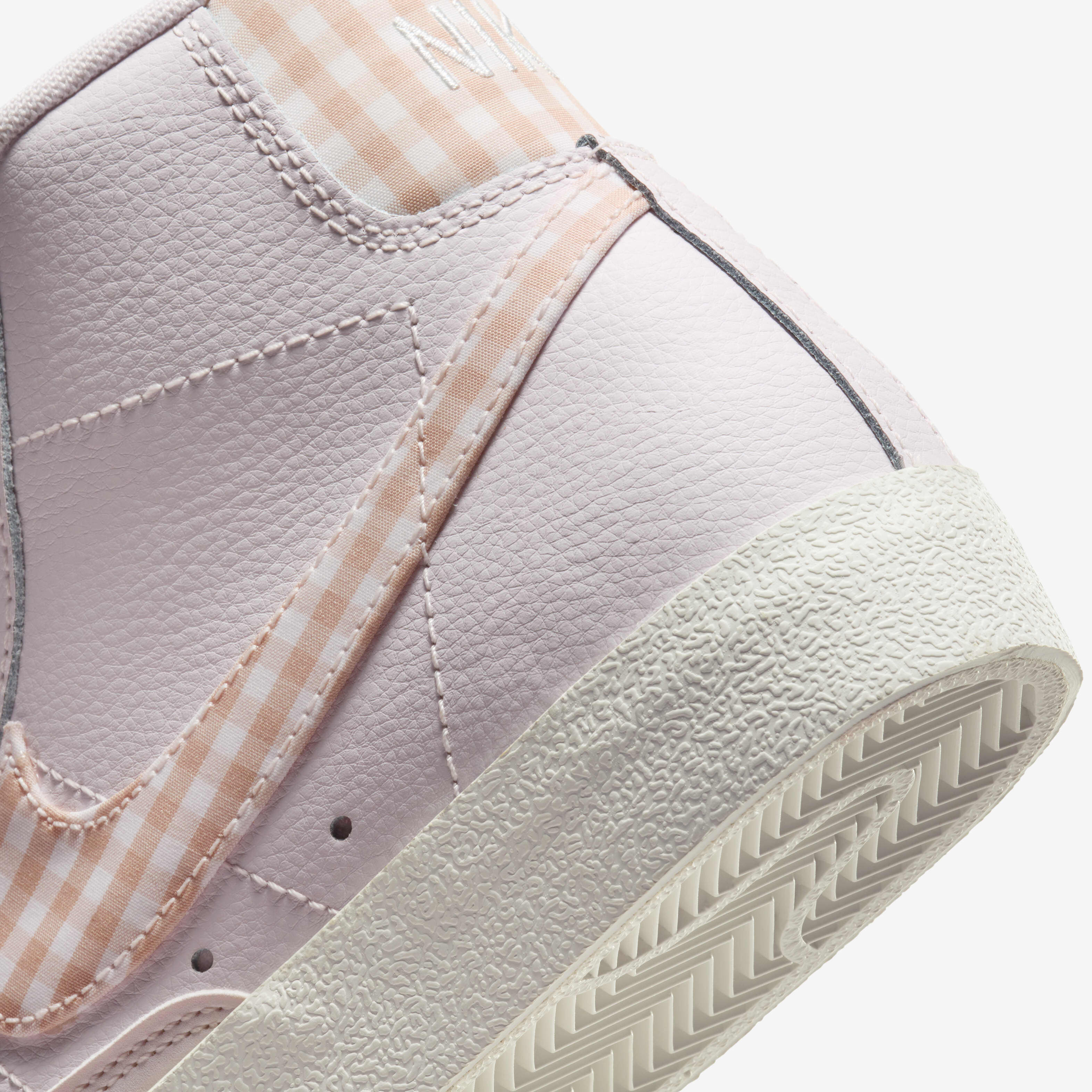 Nike Blazer Mid '77 image number 7