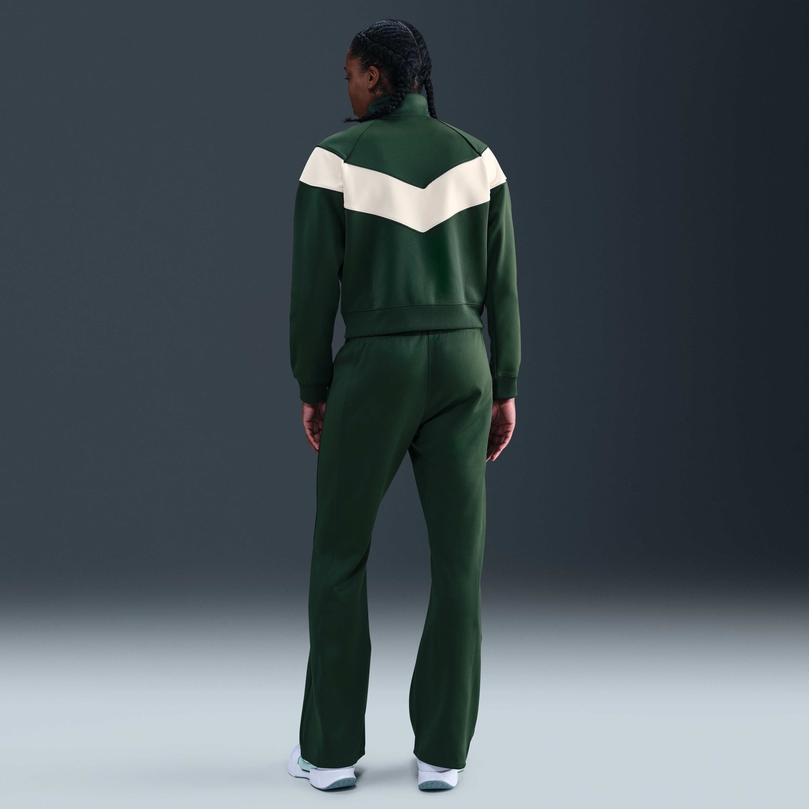 NikeCourt Heritage Windrunner image number 4