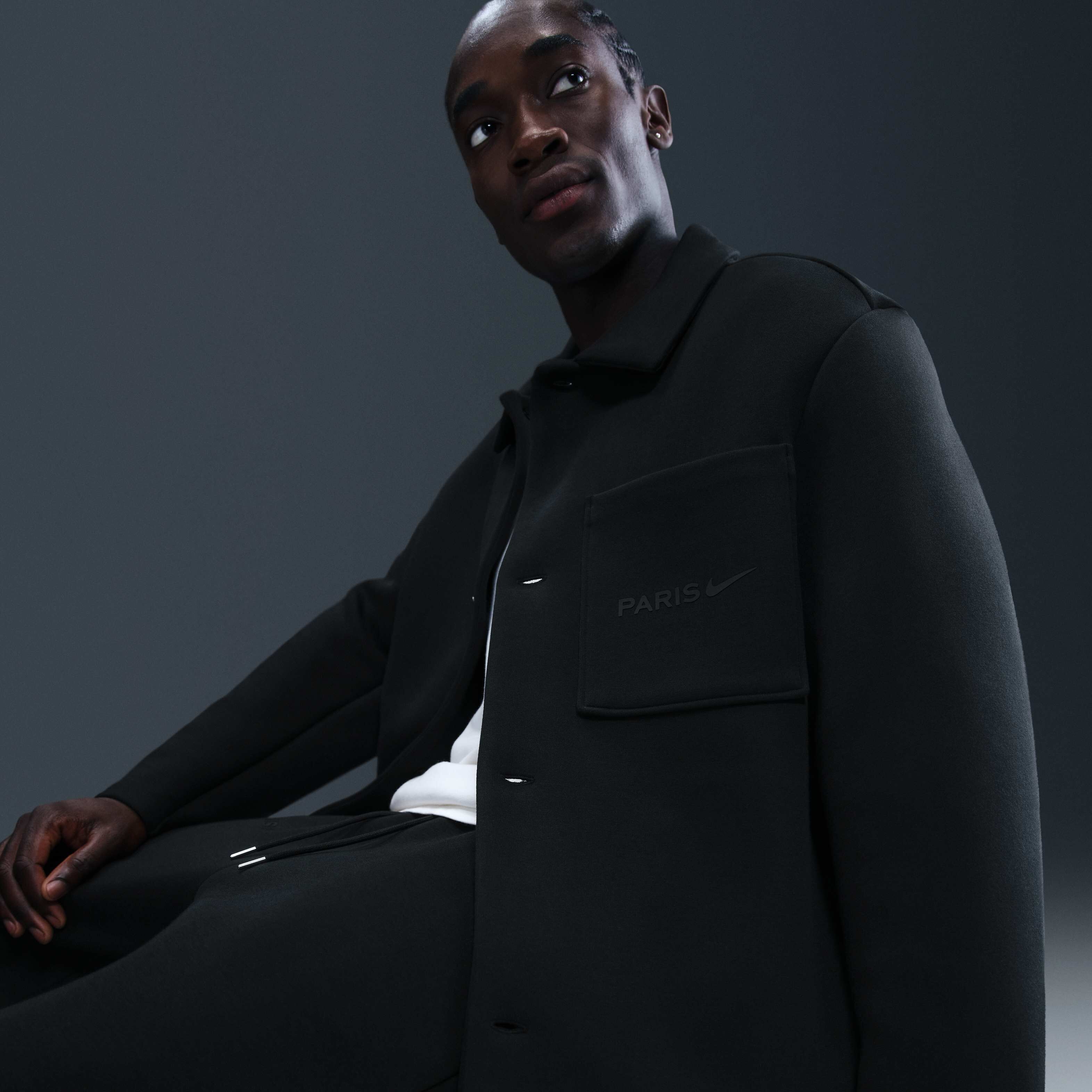 Paris Saint-Germain Tech Fleece image number 2