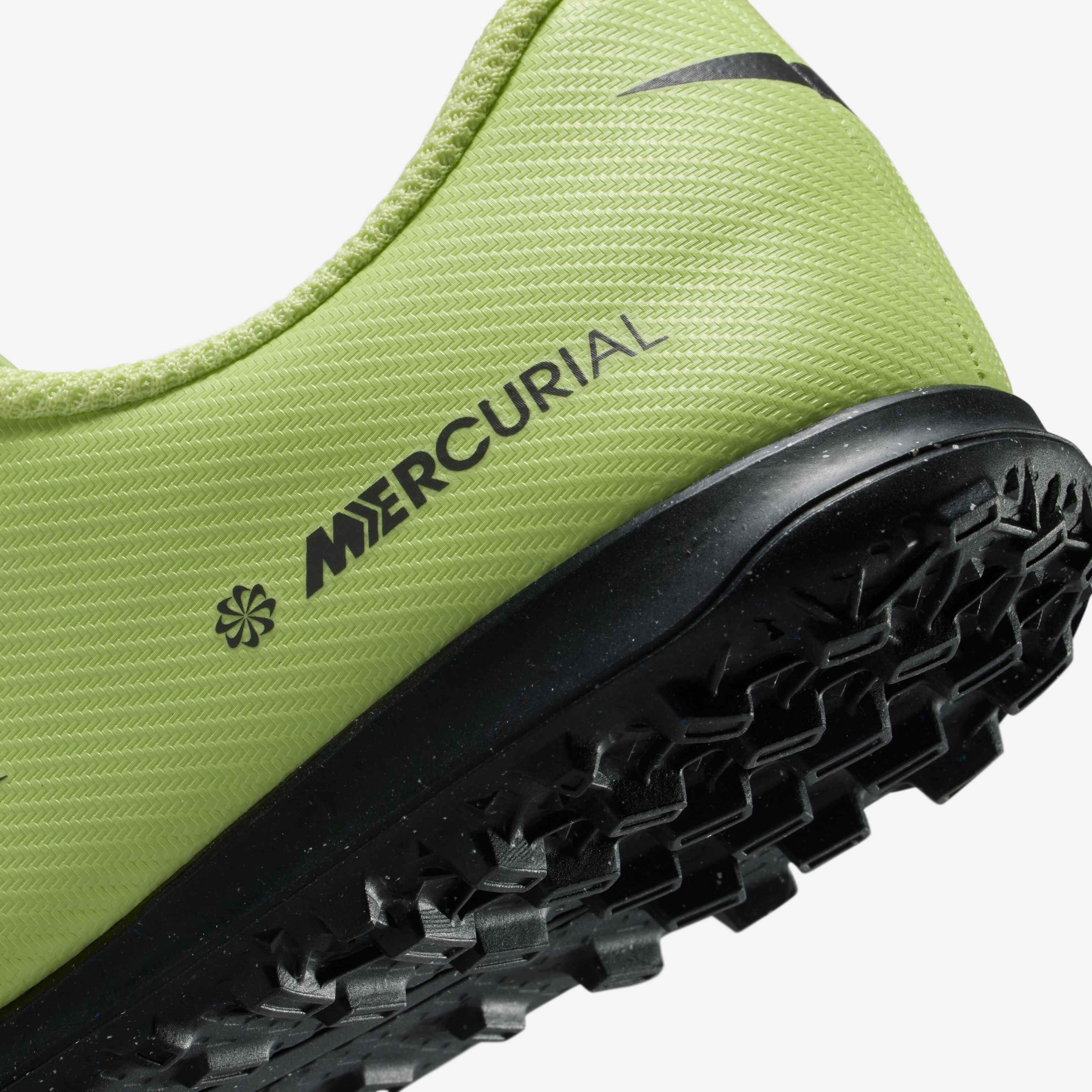 Nike Jr. Mercurial Vapor 16 Club image number 7