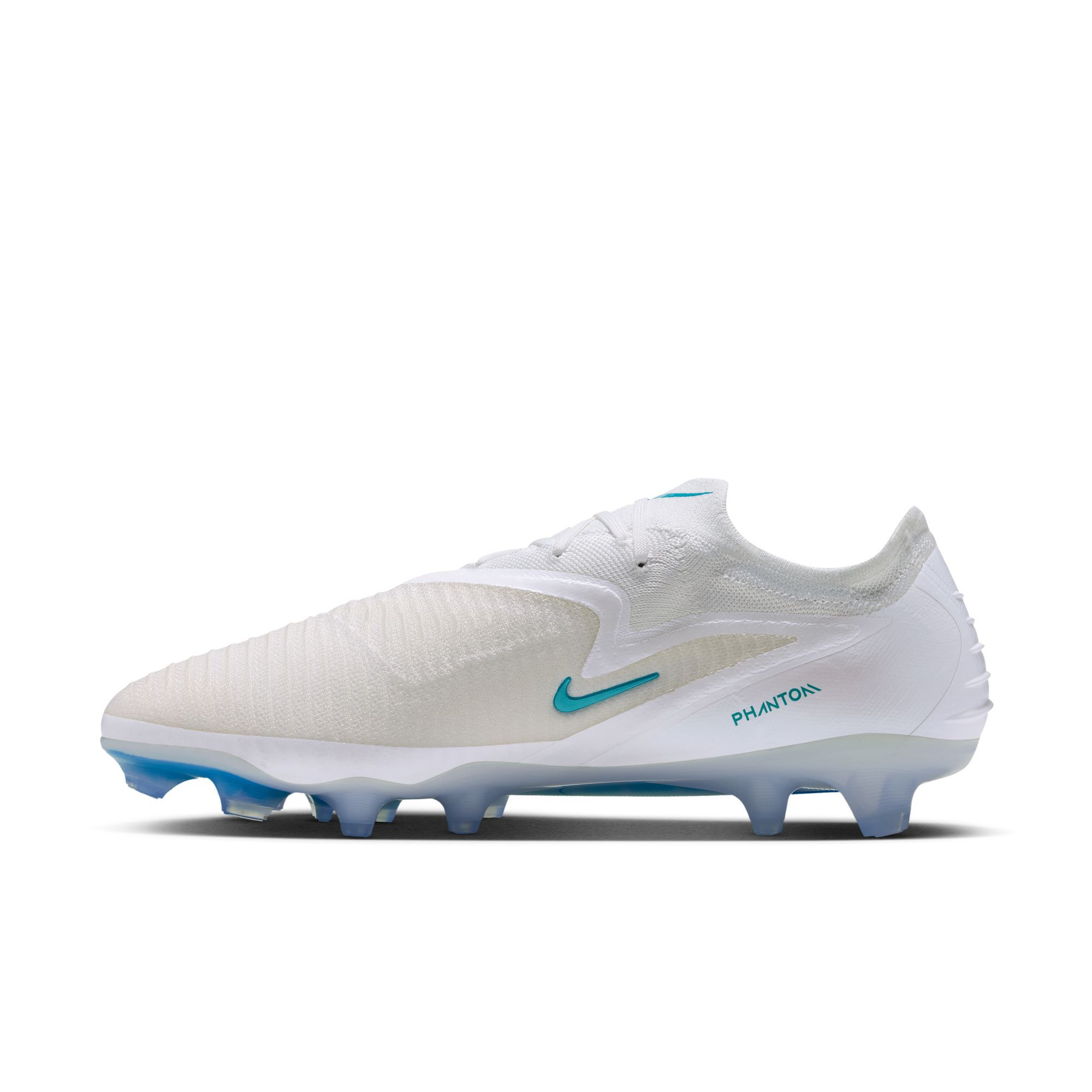 Nike Phantom 6 Low Elite image number 4