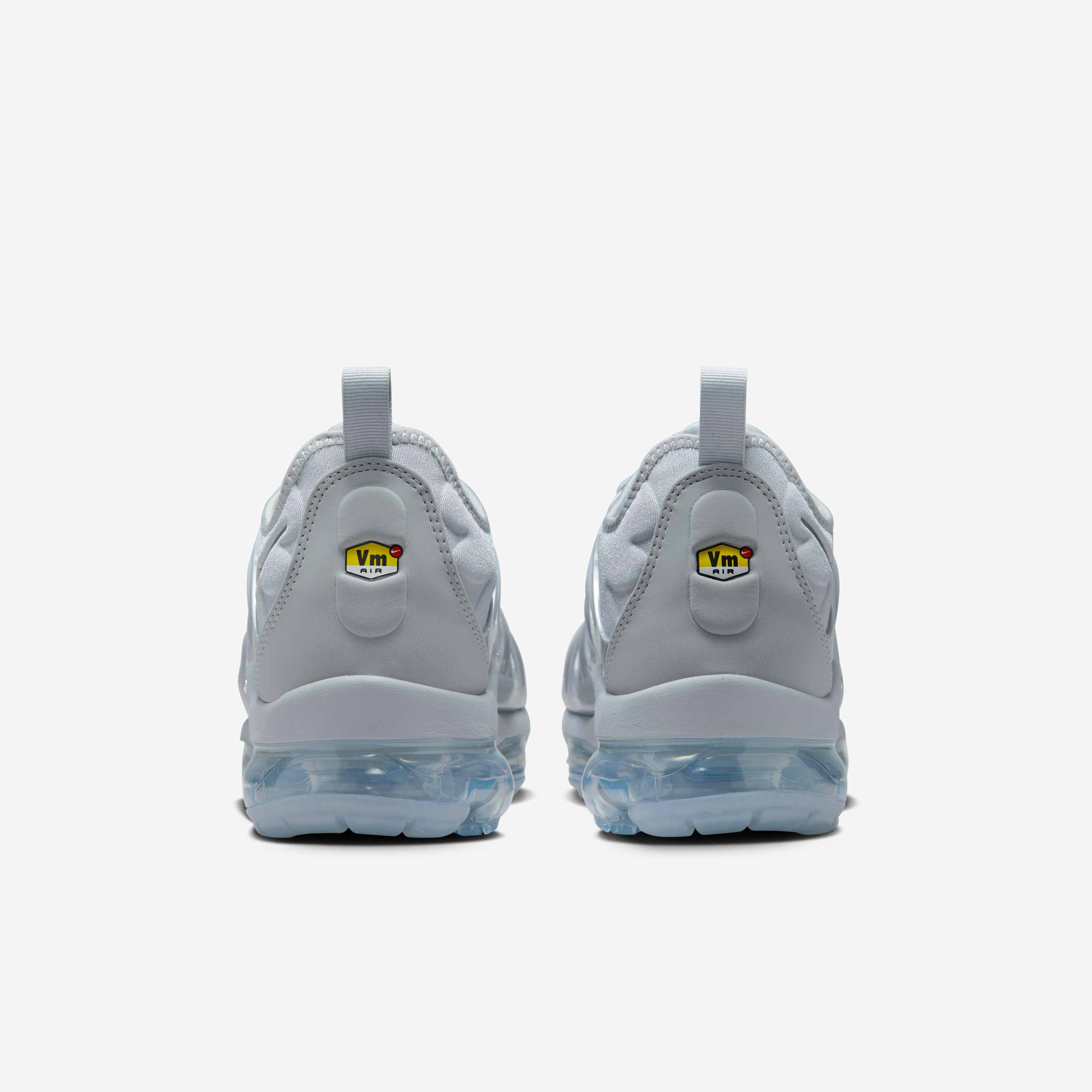Nike Air VaporMax Plus image number 5