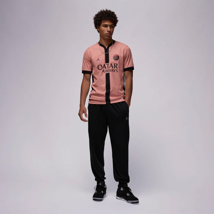 Paris Saint-Germain 2024/25 Match Third image number 7 Paris Saint-Germain 2024/25 Match Third image number 7