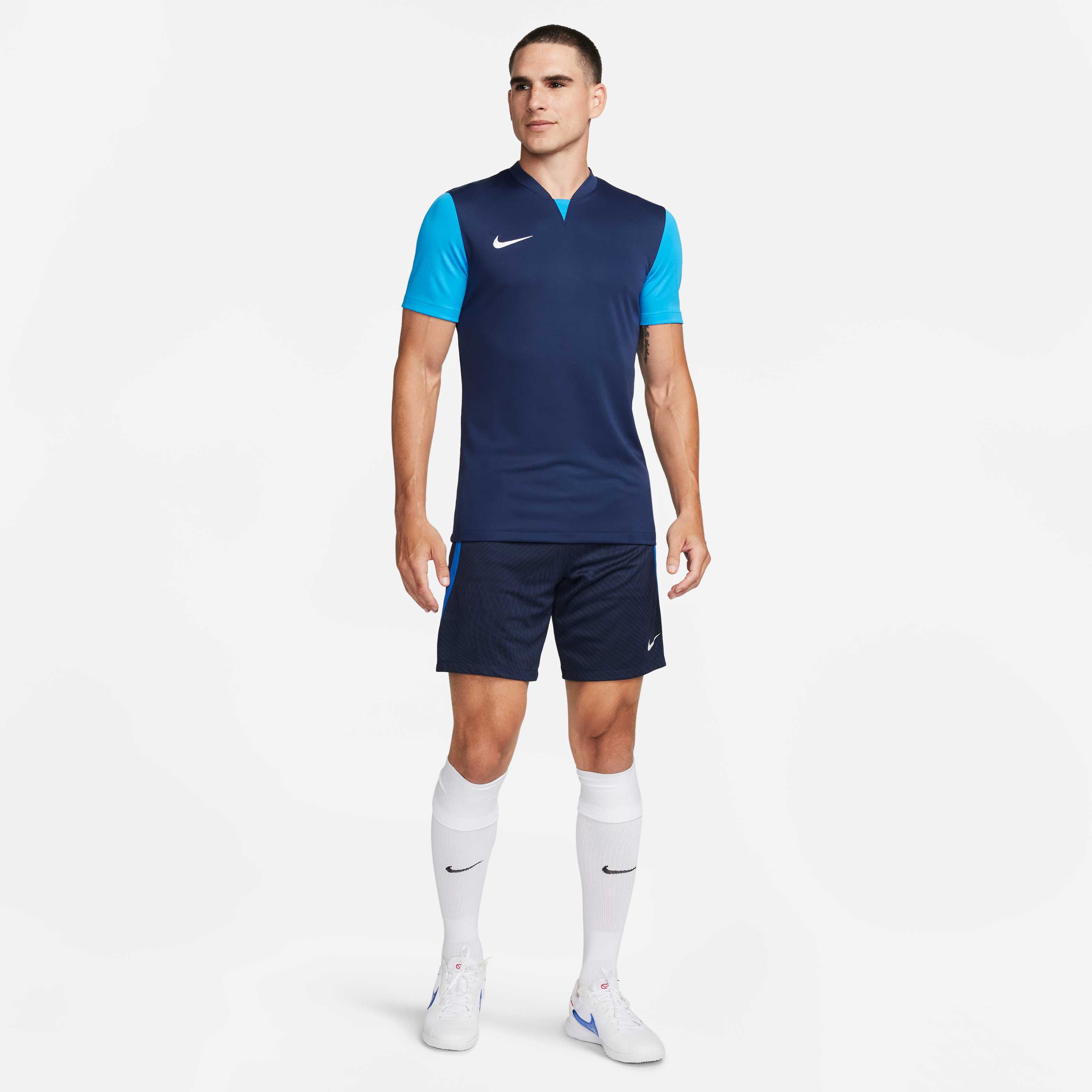 Nike Dri-FIT Trophy 5 image number 4