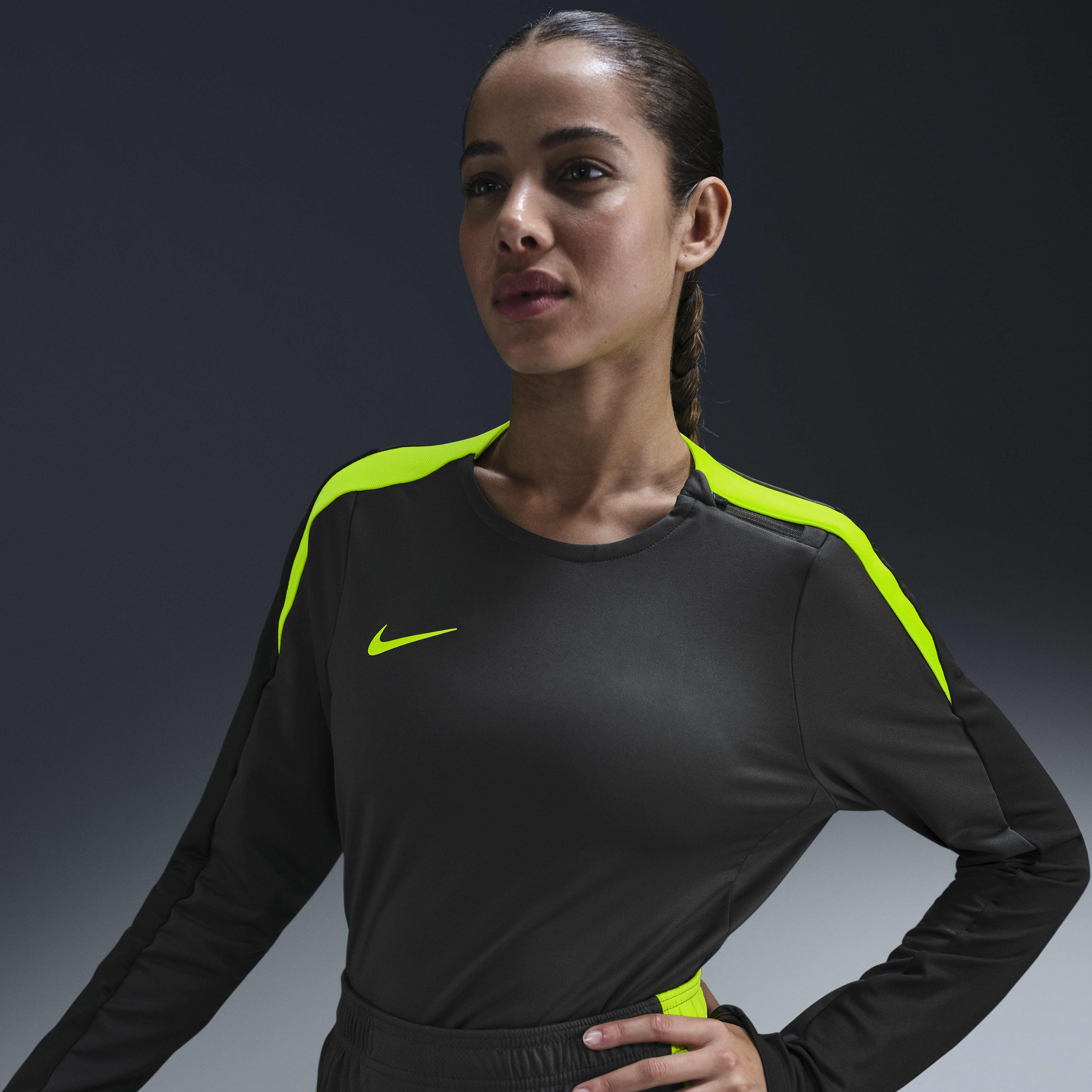 Nike training tops women clearance
