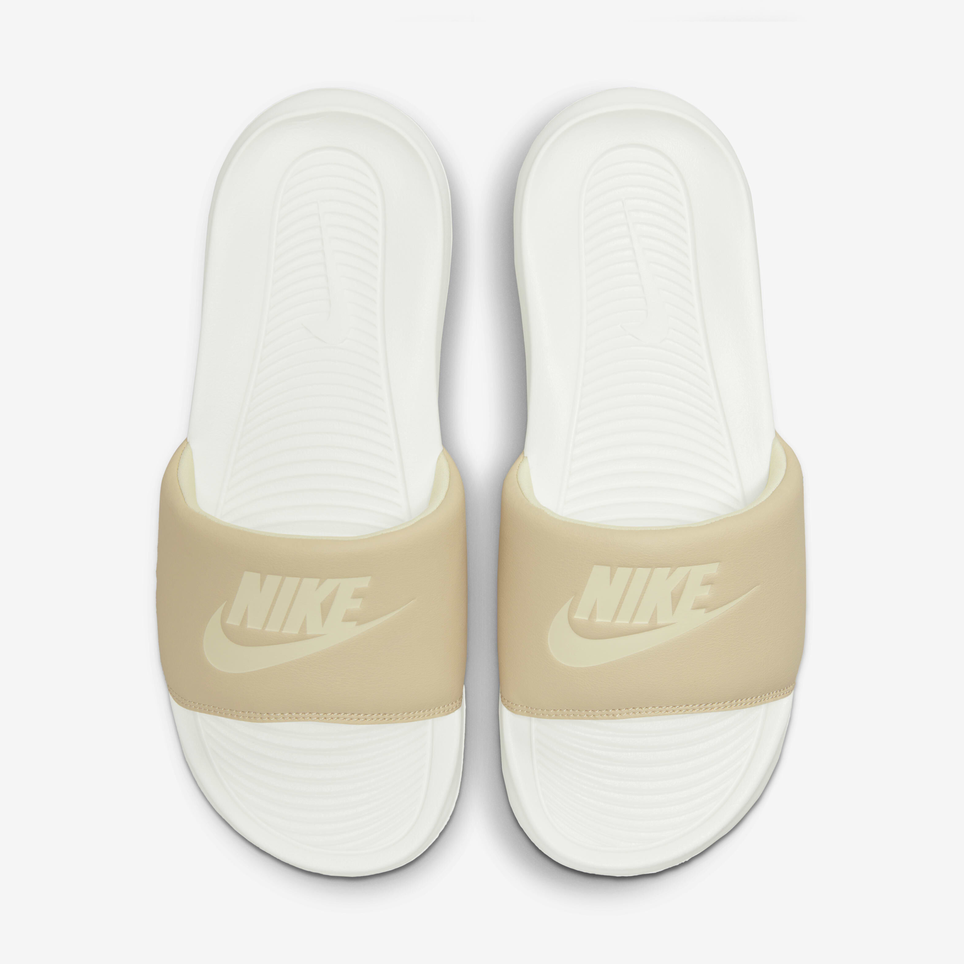 Nike Victori One image number 3