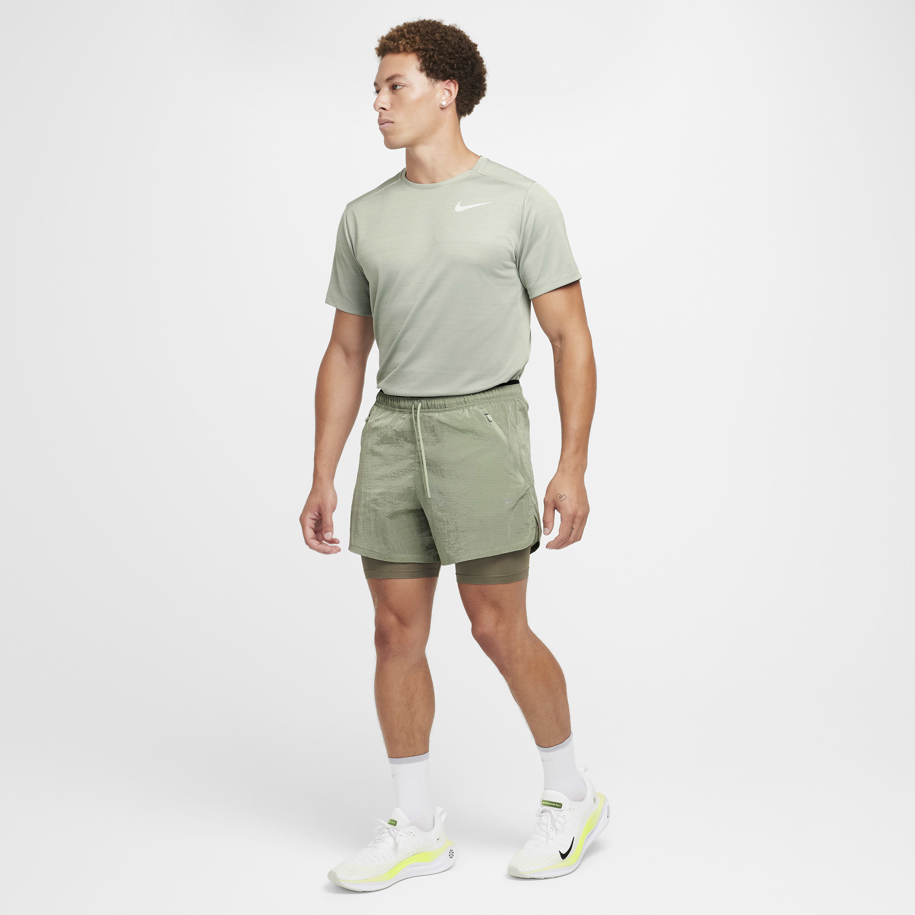 Buy Nike Stride Running Division Men s 13cm approx. Dri FIT Water Repellent 2 in 1 Running Shorts Nike Kuwait Official