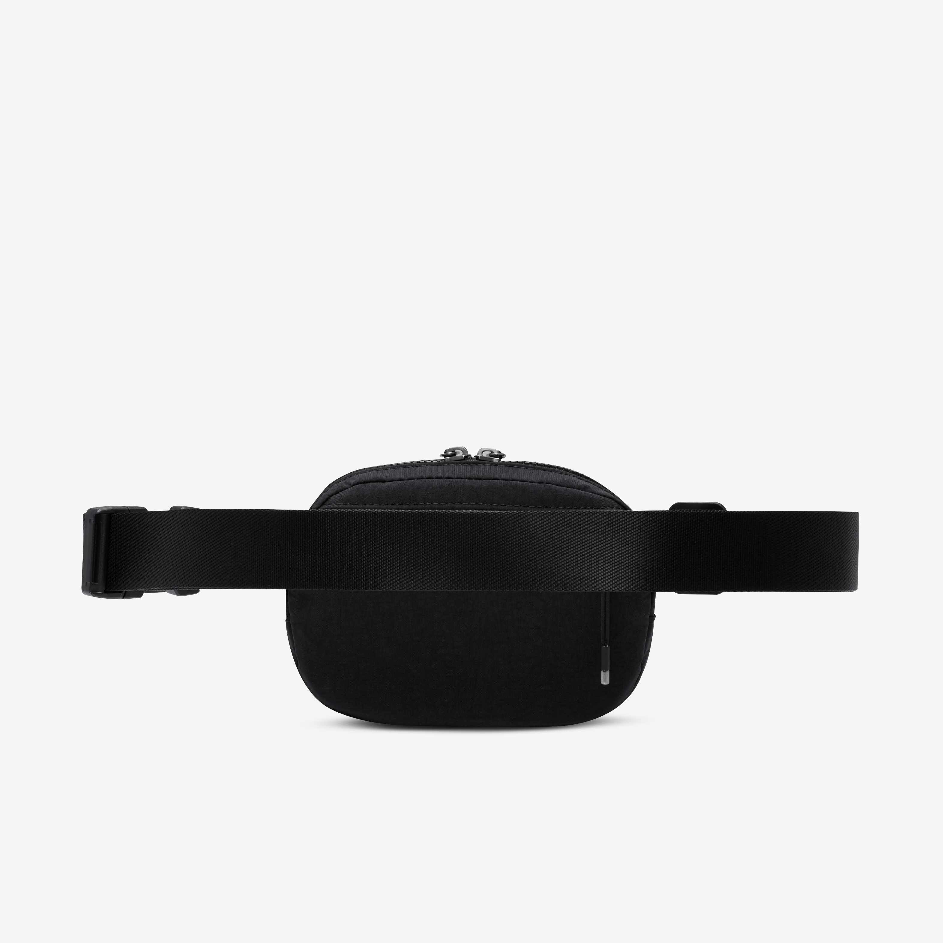 نايكي أورا image number 2