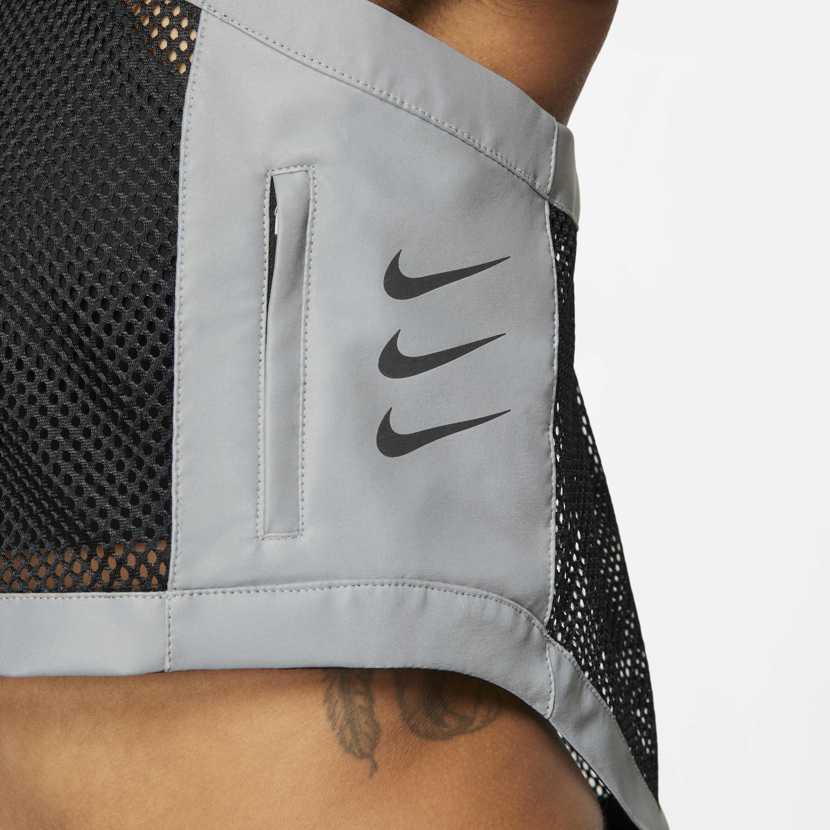 Nike Run Division image number 3