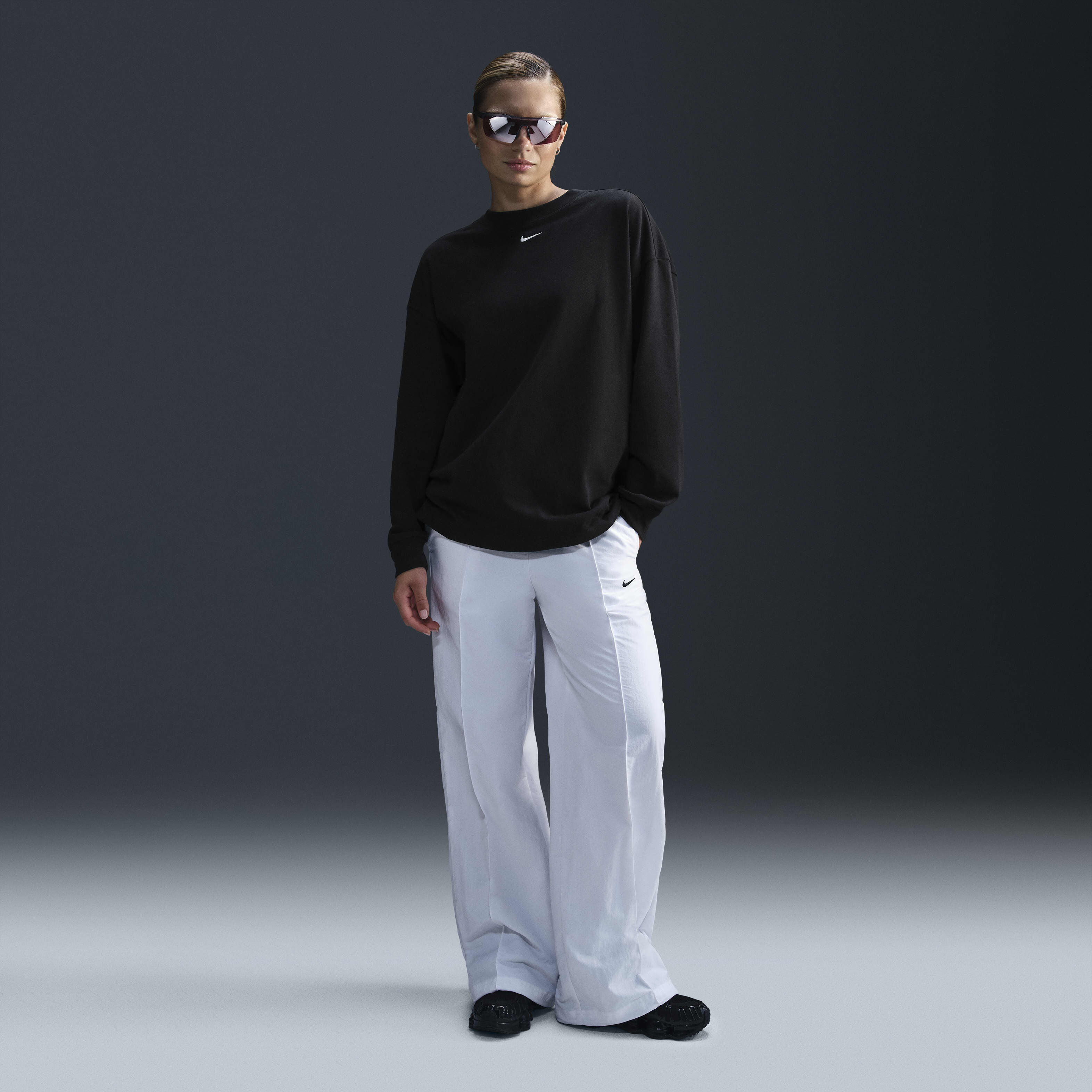 نايكي سبورتسوير ايسنشال image number 3