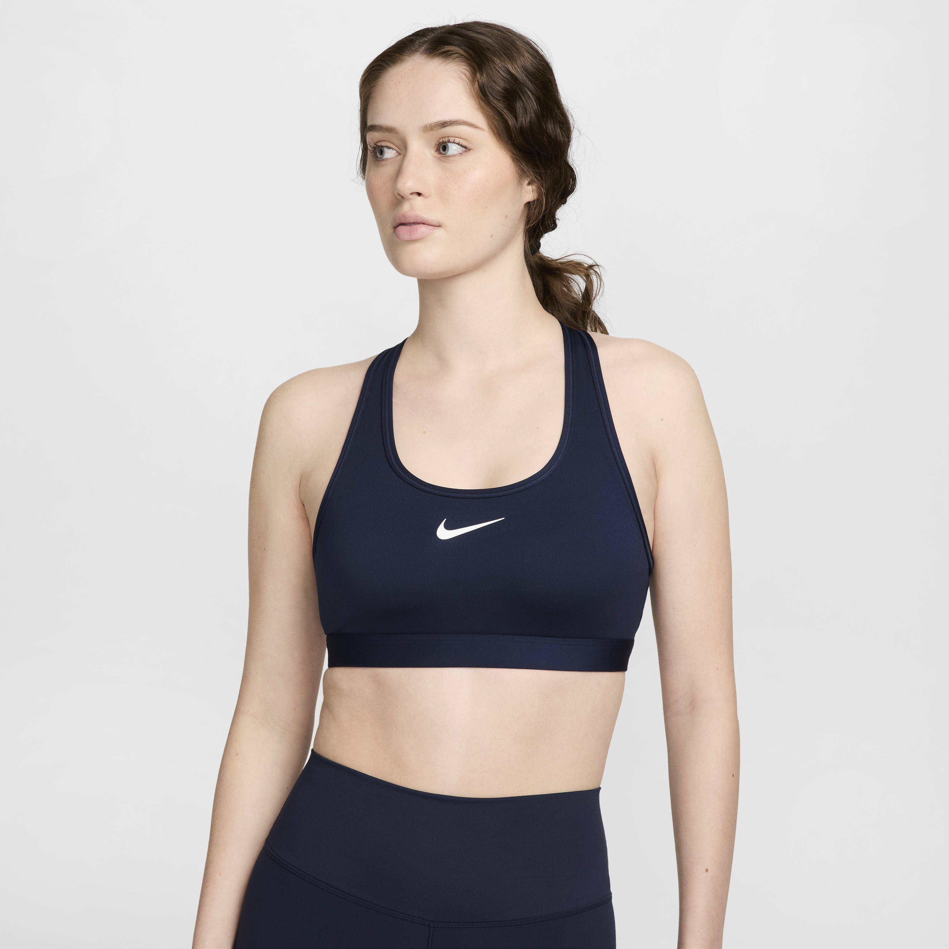 Nike Swoosh Medium-Support image number 1