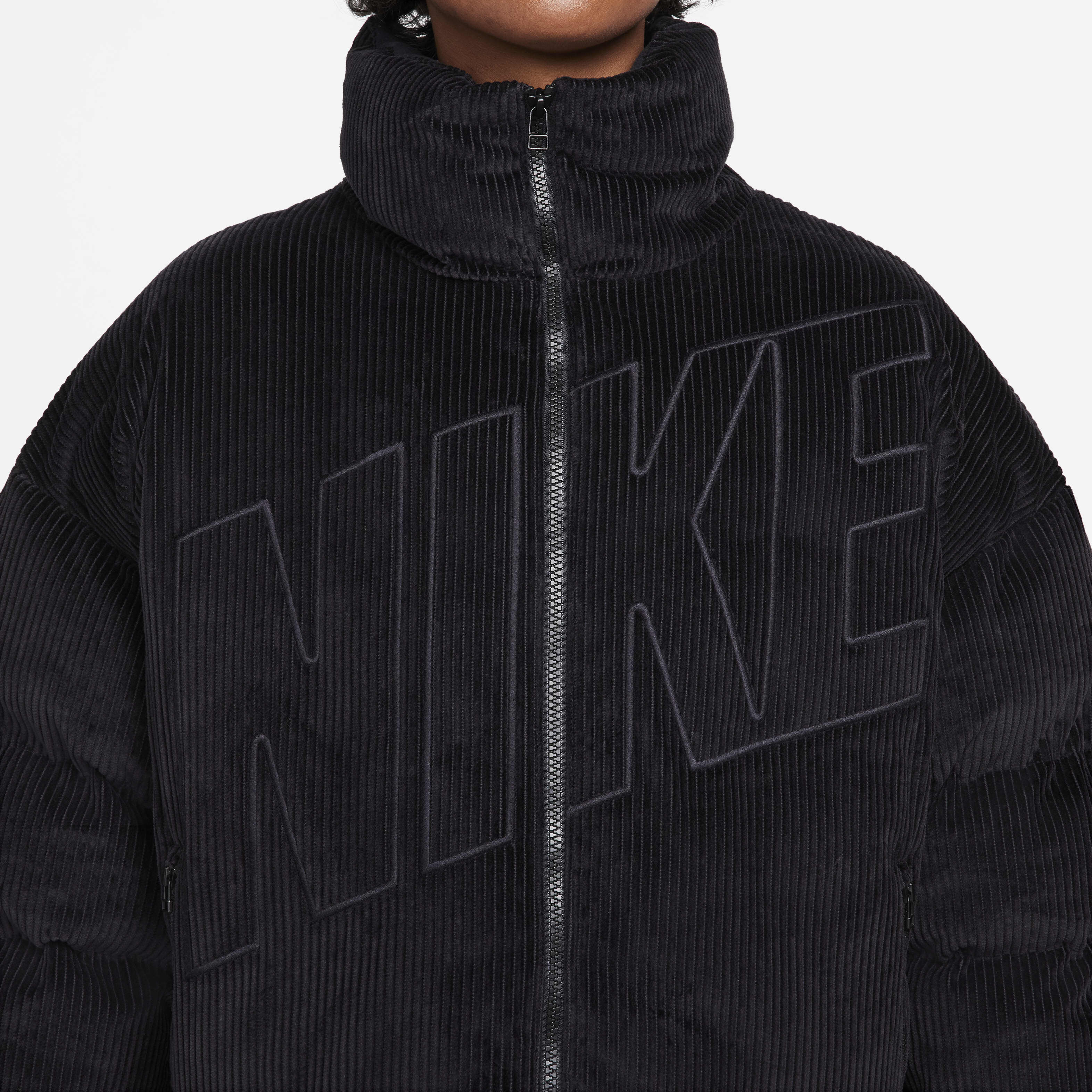 Nike Sportswear Essential image number 3