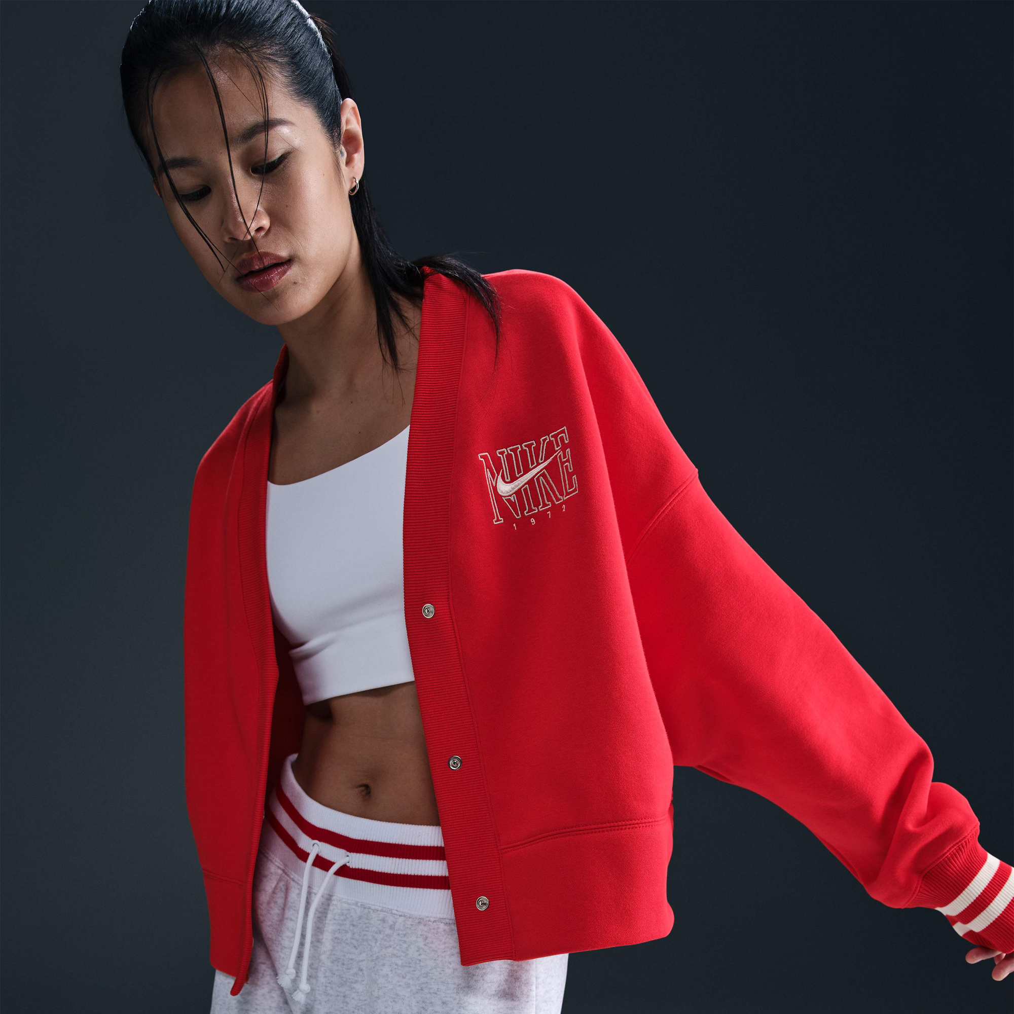 NIKE - ★新品★　Nike Women&#39;s Fall London Cardigan ☆新品☆ Nike Women's Fall London Cardigan ウェア