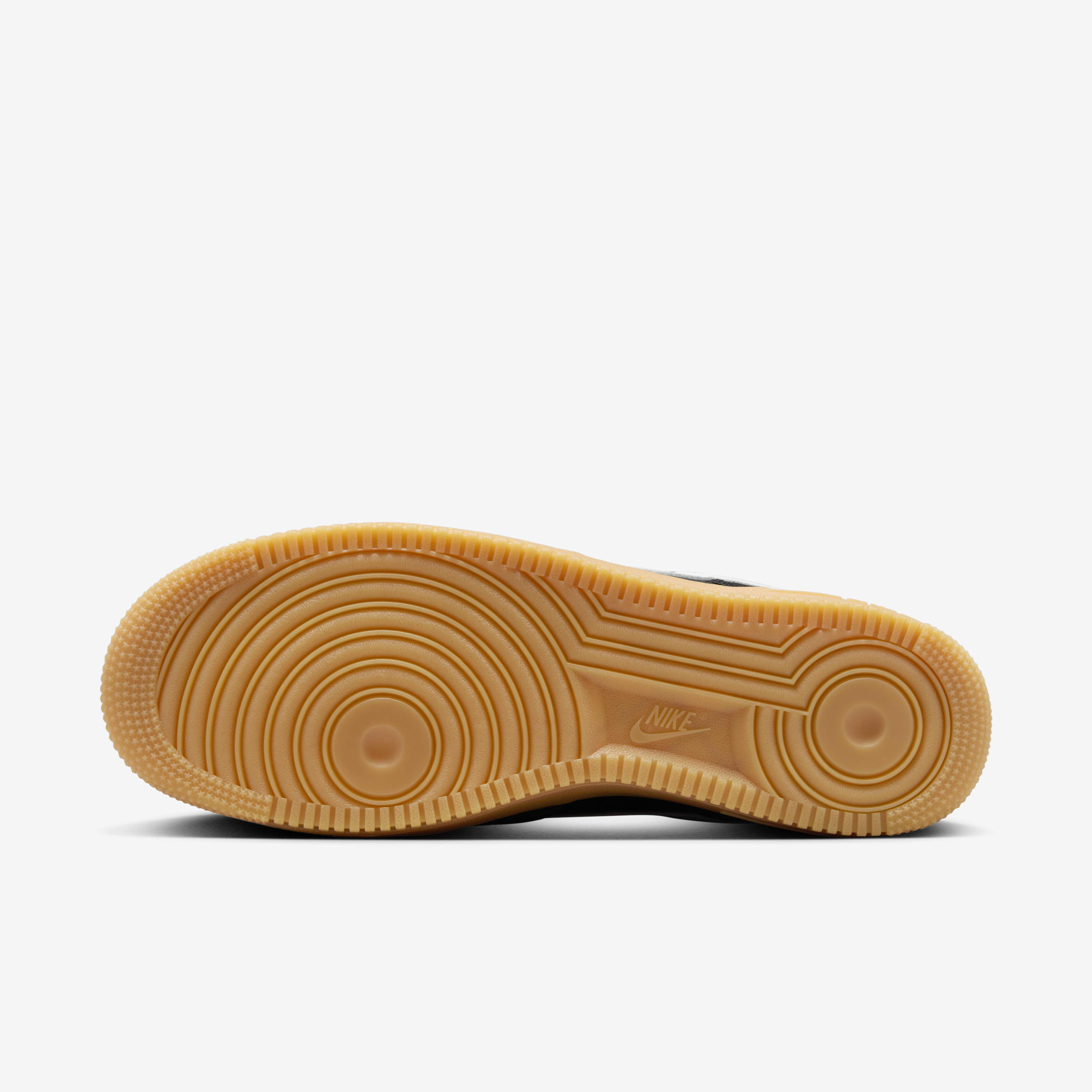 Nike air force 1 7 lv8 utility trainer orange hotsell