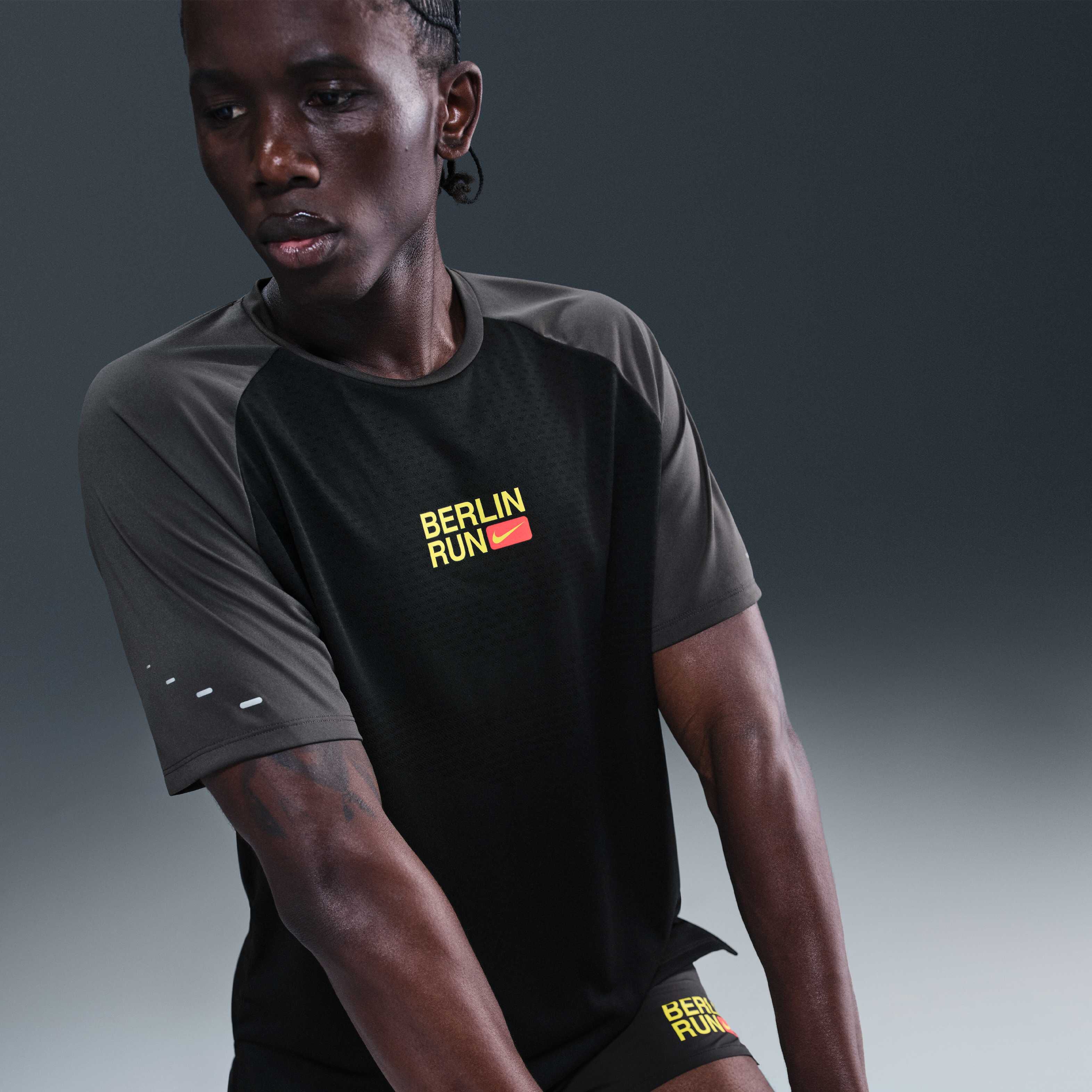 Nike Stride image number 2