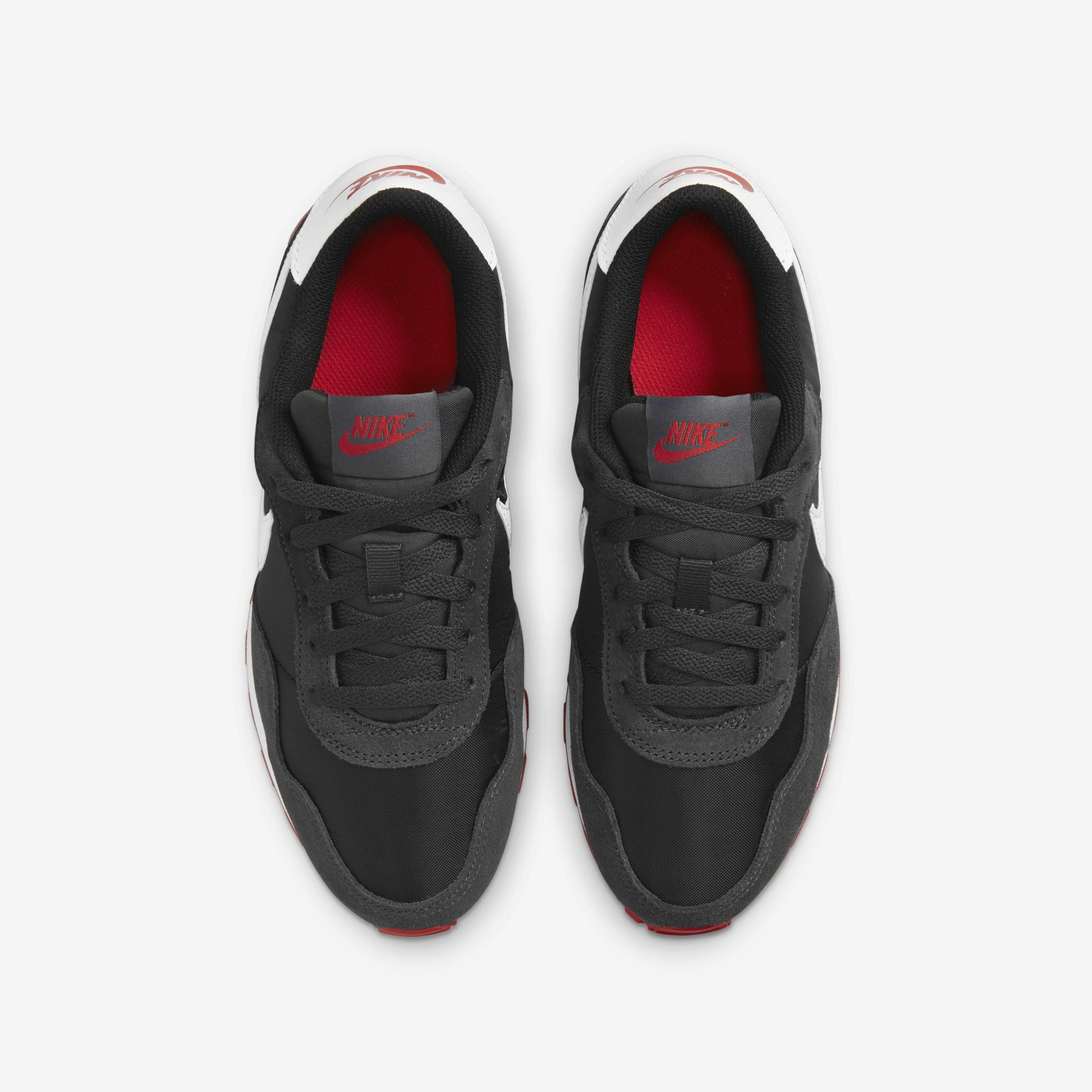 نايكي ام دي فاليانت image number 3