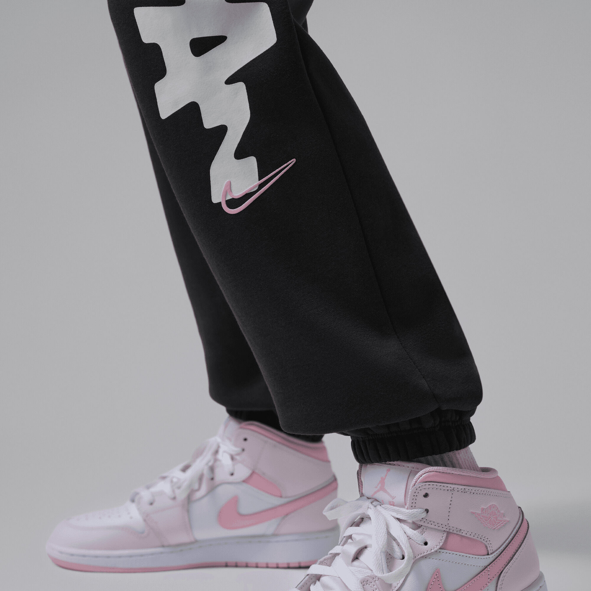 Jordan image number 7