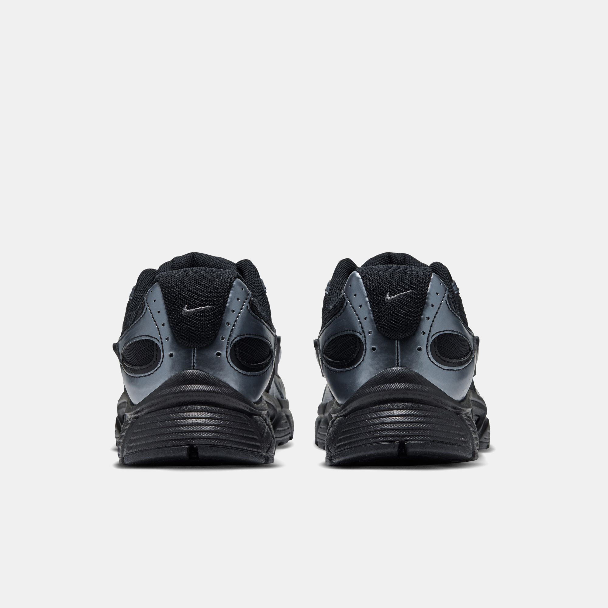 Nike V5 RNR Ripstop image number 1