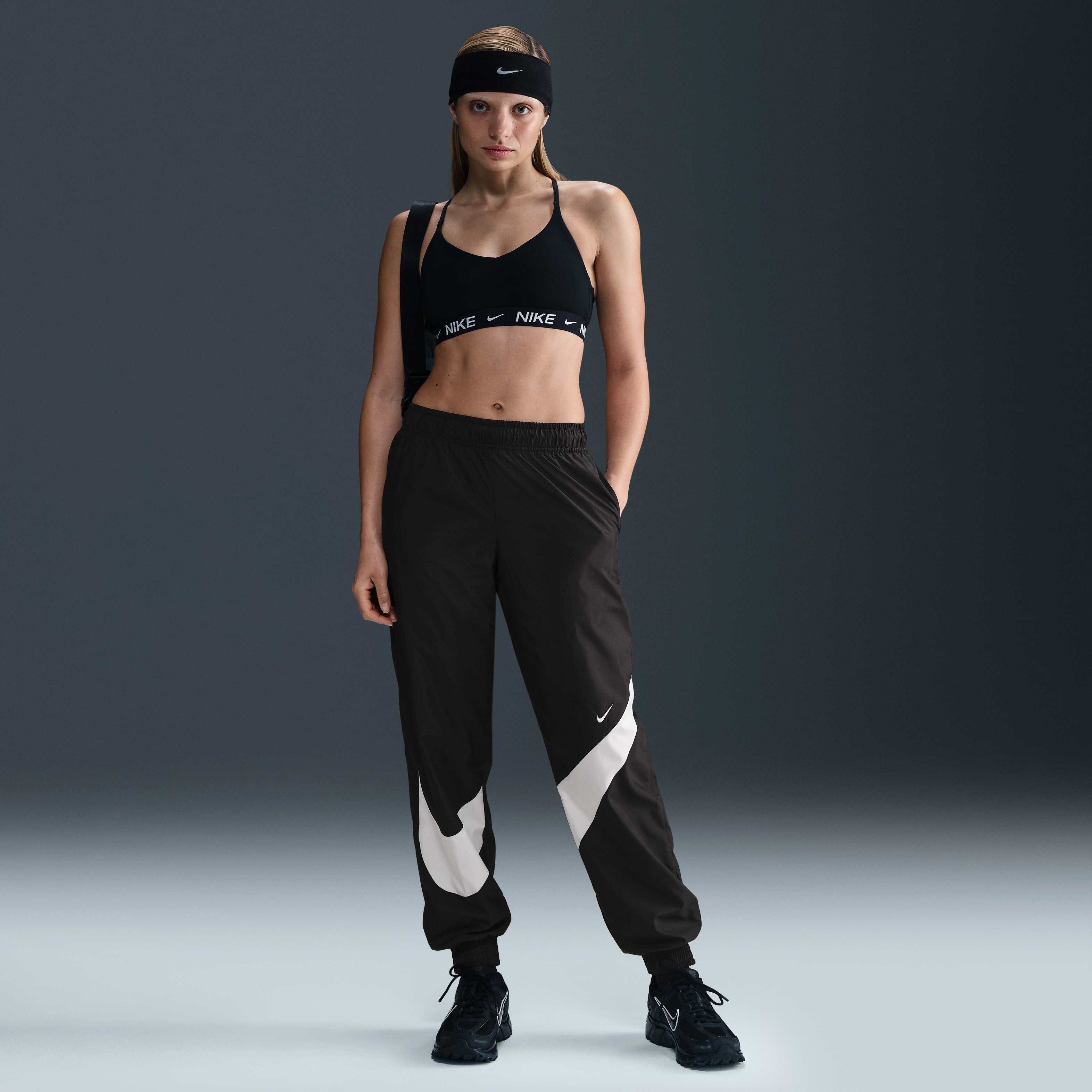 نايكي سبورتسوير كلاسيك image number 0