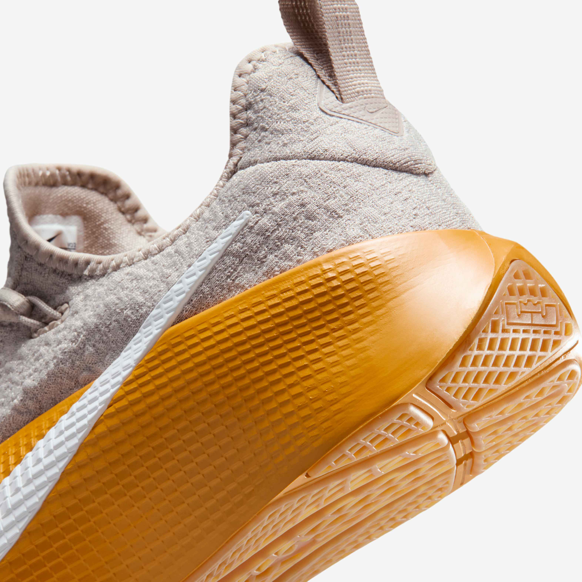 Zoom image