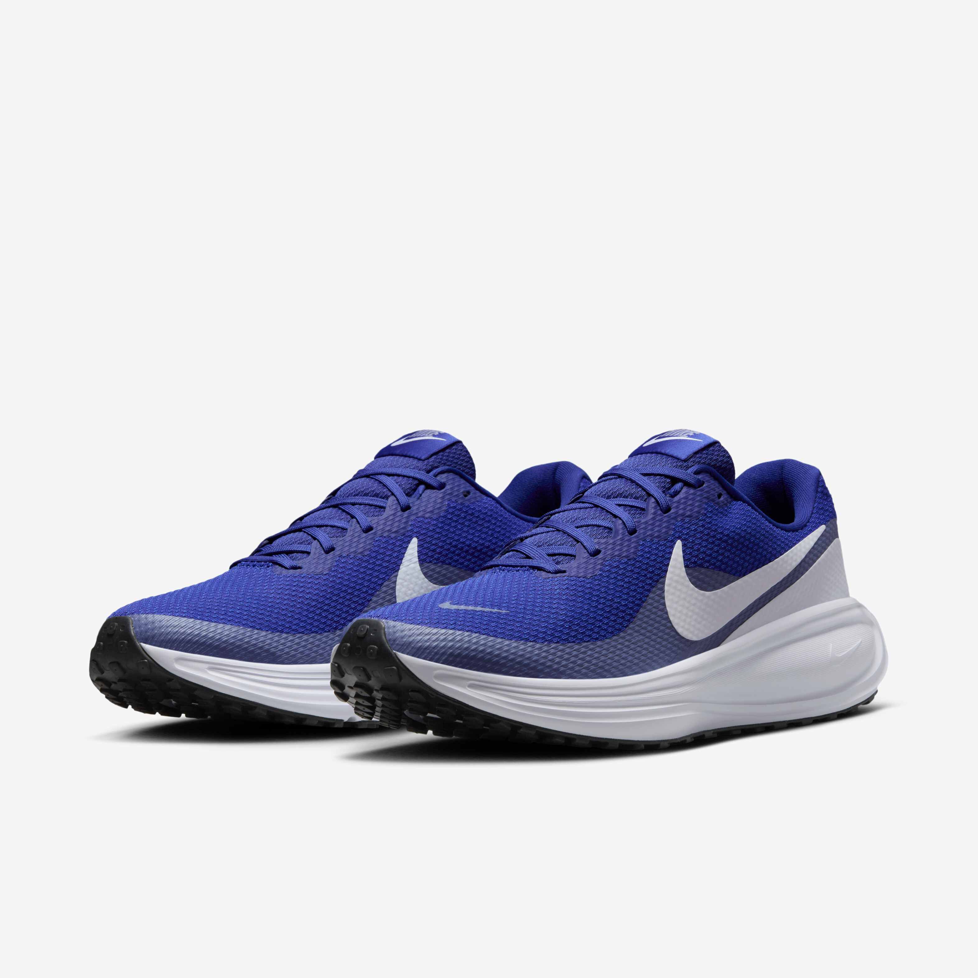 Nike Revolution 8 image number 4