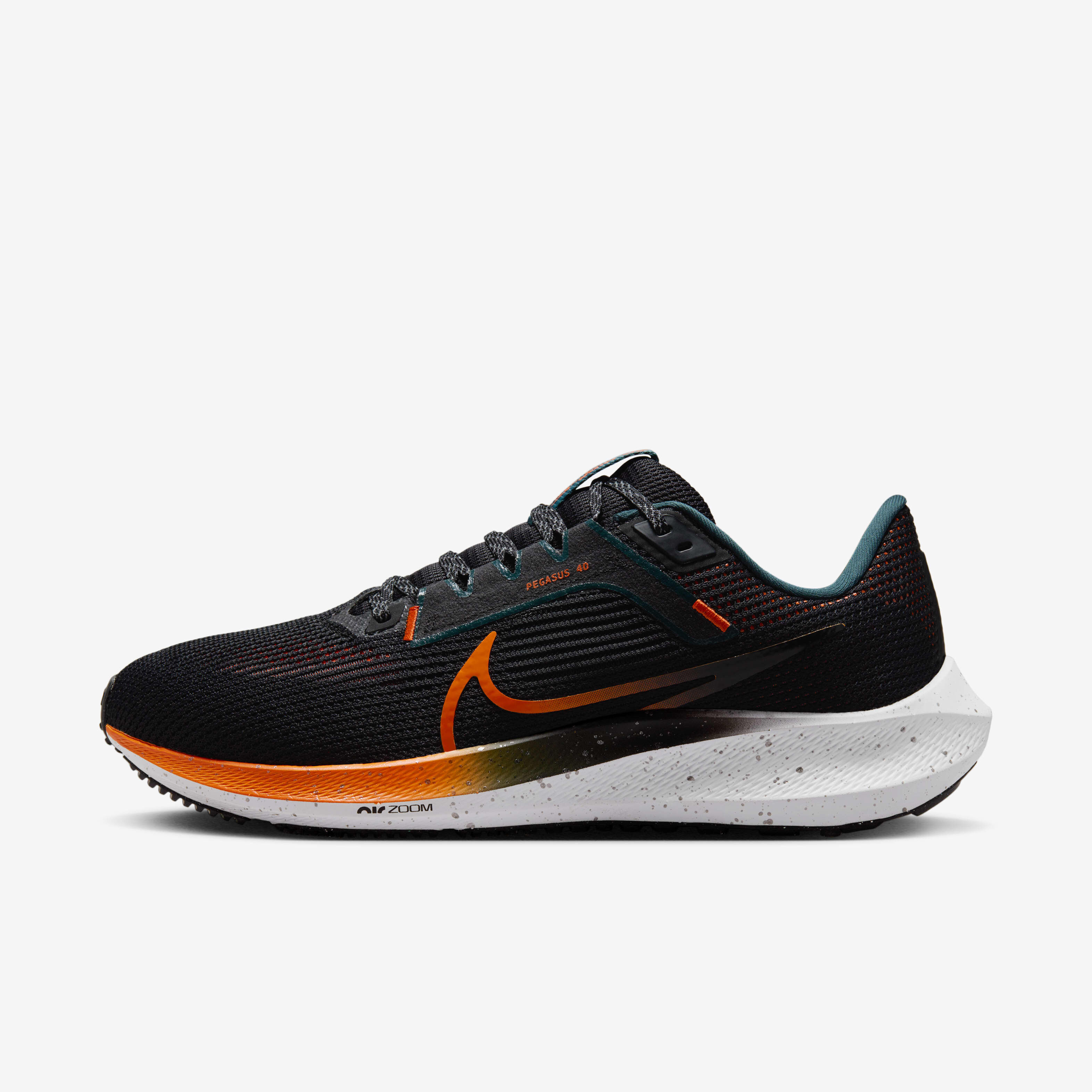 Nike Pegasus 40 image number 0