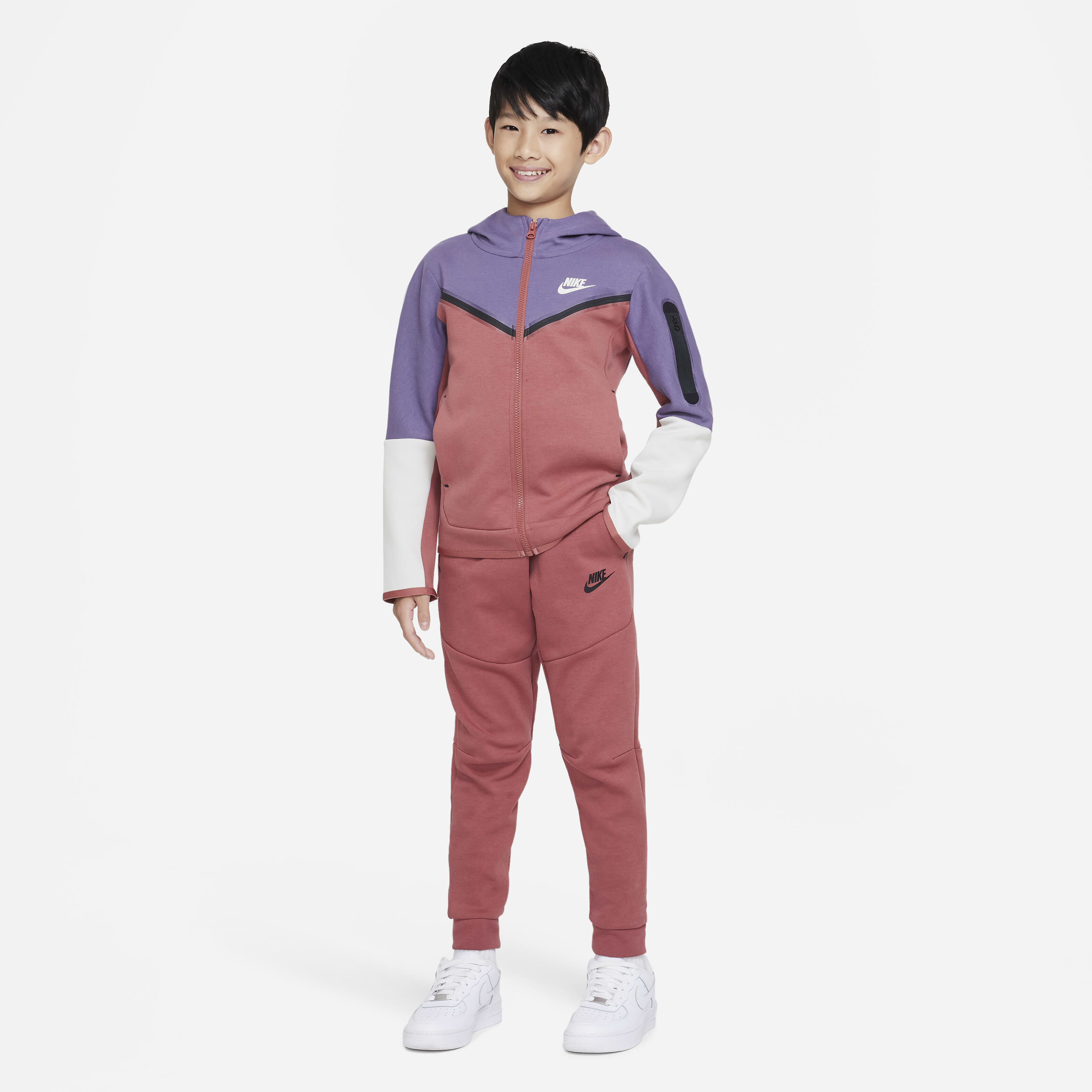 Nike Sportswear Tech Fleece image number 5