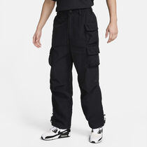 Nike Sportswear Tech Pack