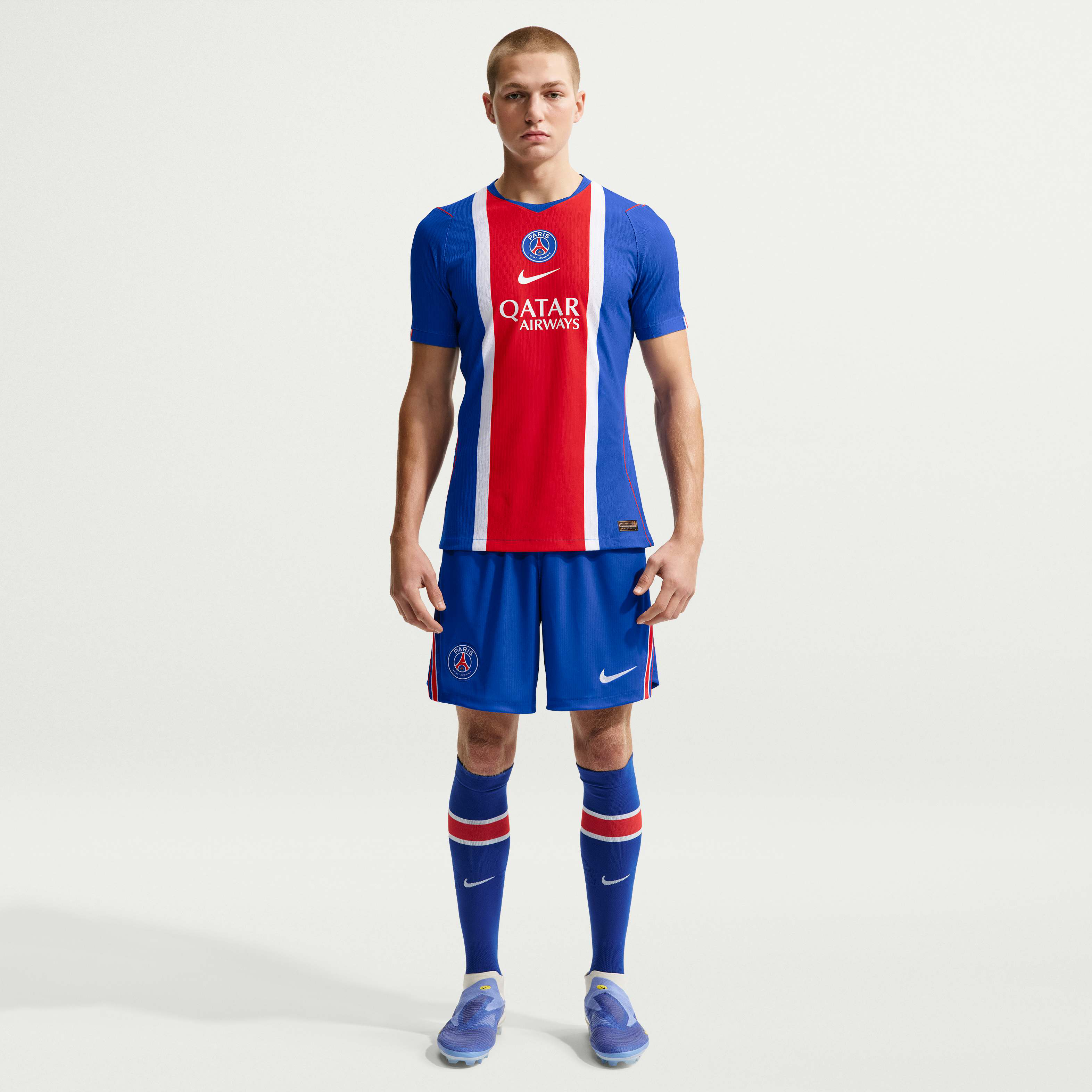 Paris Saint-Germain 2026/27 Match Home image number 3