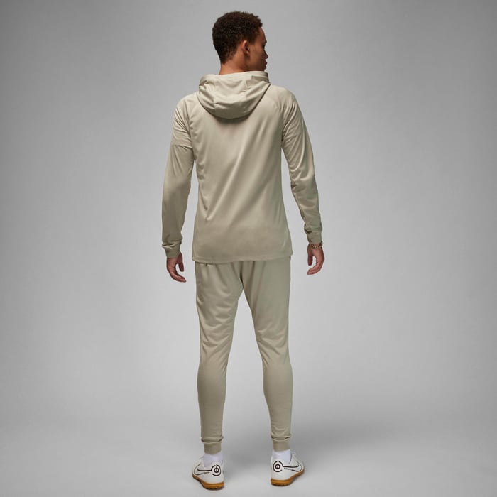 باريس سان جيرمان سترايك البديل image number 1 باريس سان جيرمان سترايك البديل image number 1