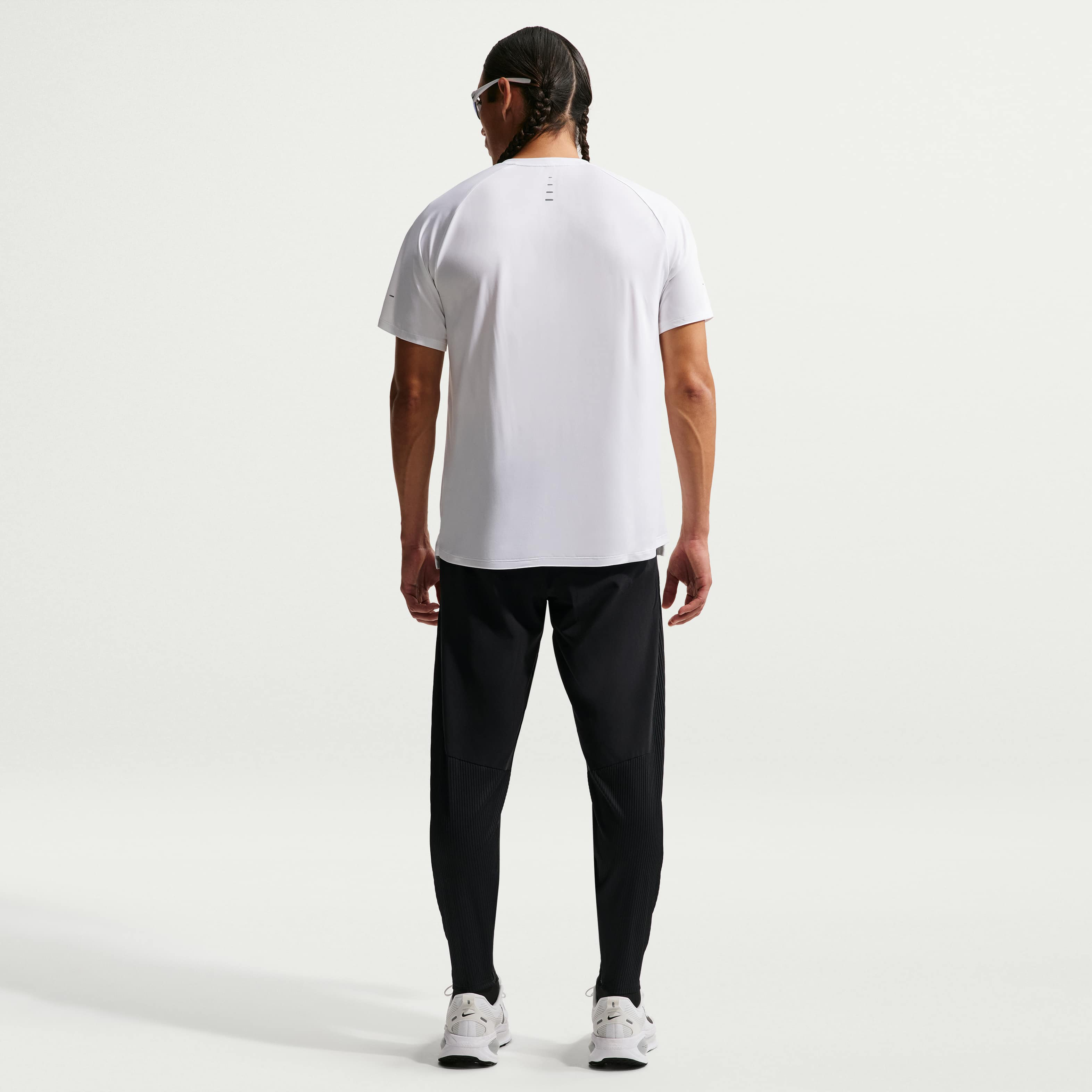 Nike AeroSwift image number 4
