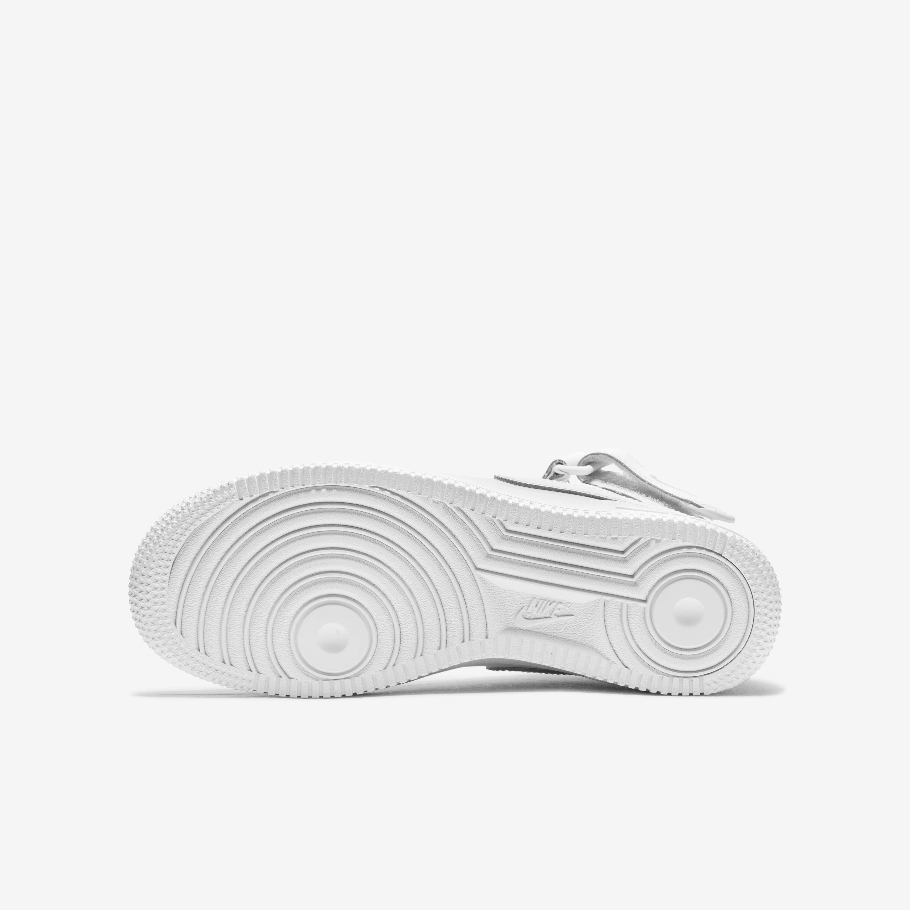 Buy Nike Air Force 1 Mid LE Older Kids Shoe Nike Kuwait Official