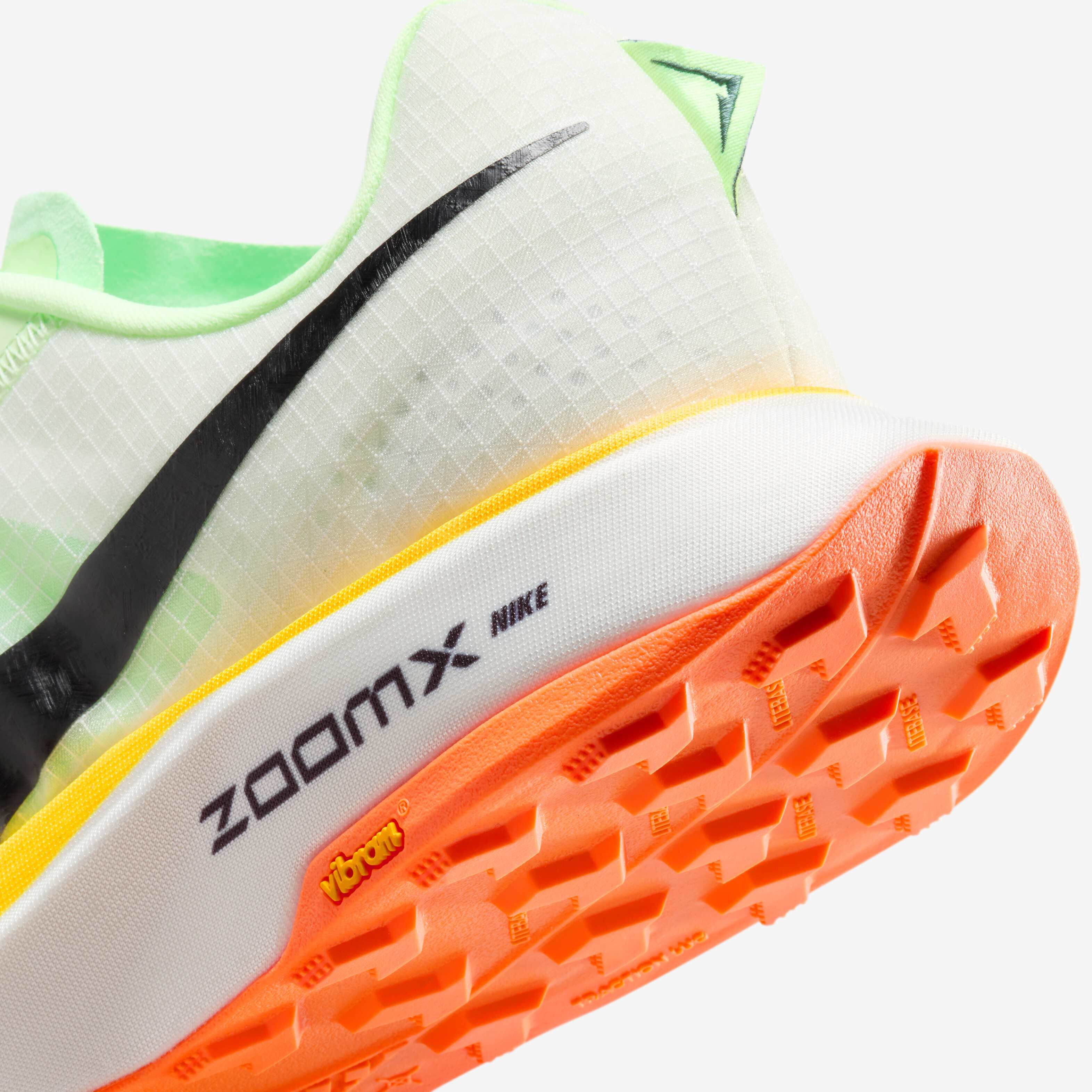 نايكي الترافلاي image number 7