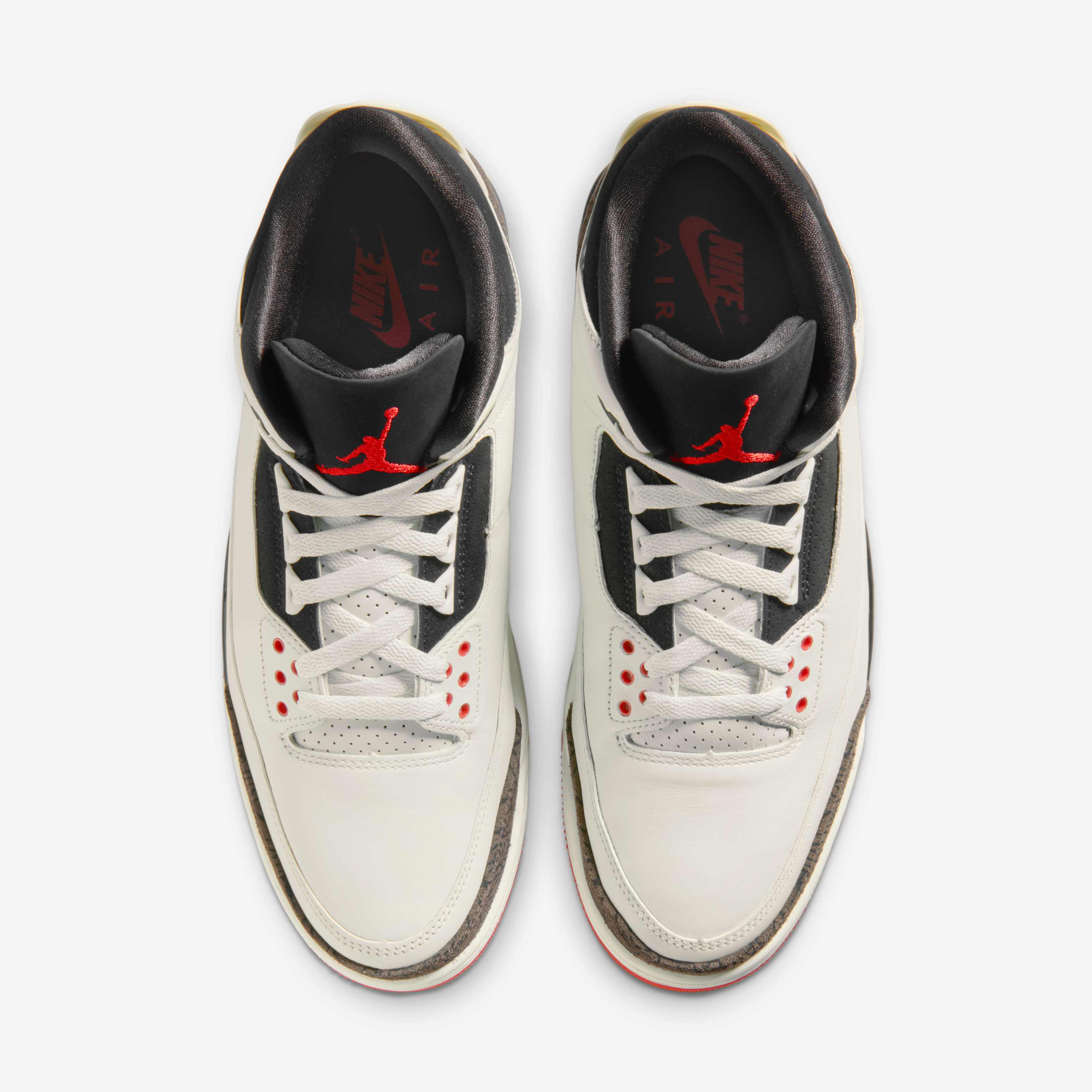 Air Jordan 3 Retro 'True Blue' image number 3